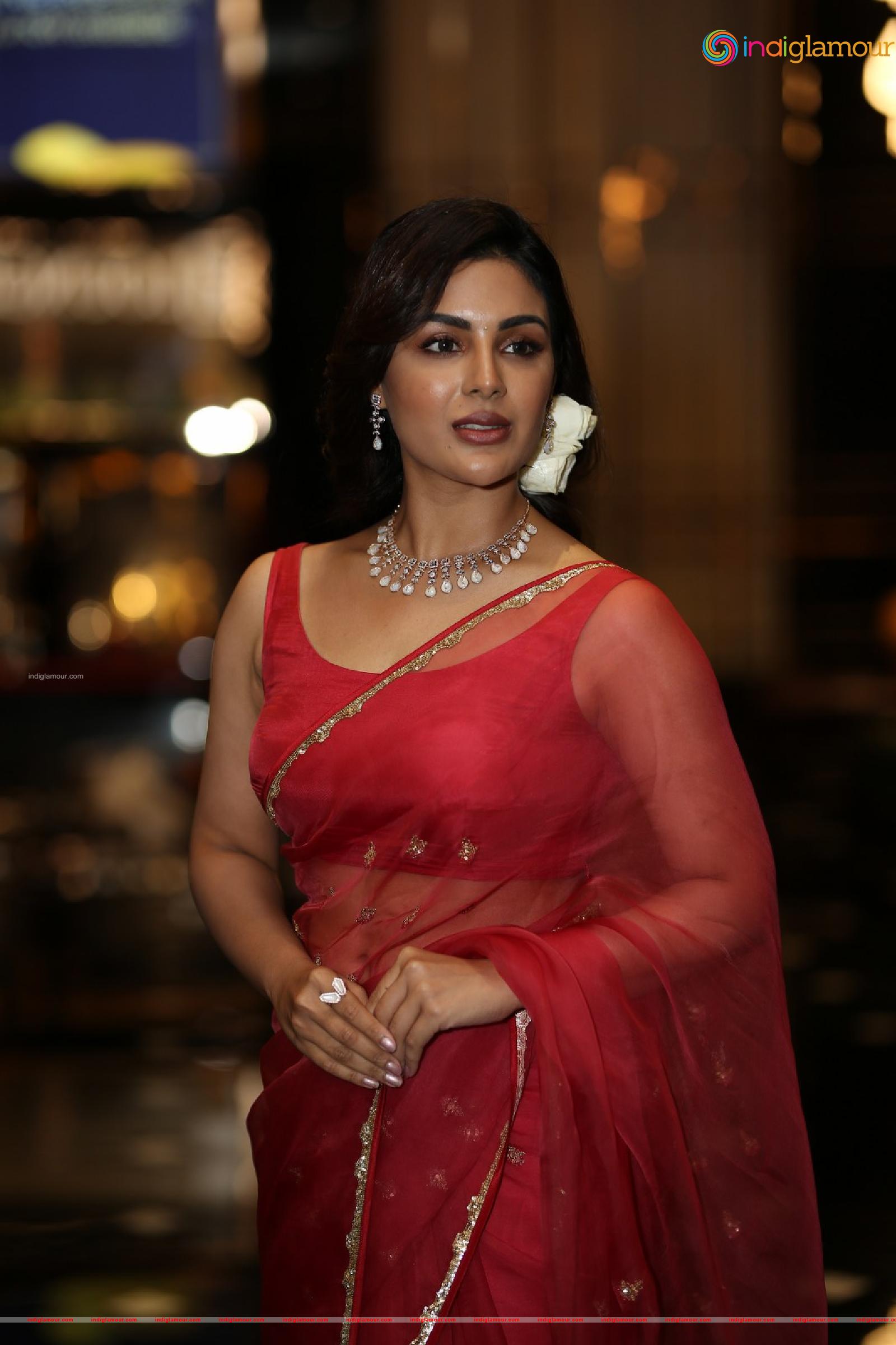 Samyuktha Menon Actress hd photo
