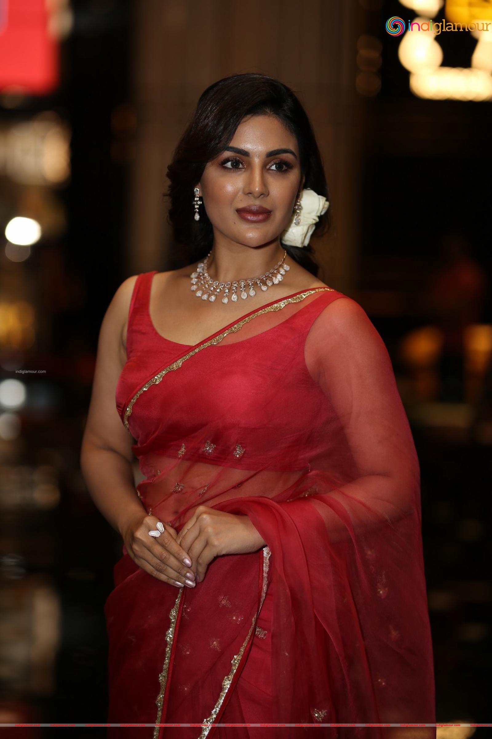 Samyuktha Menon Actress hd photo