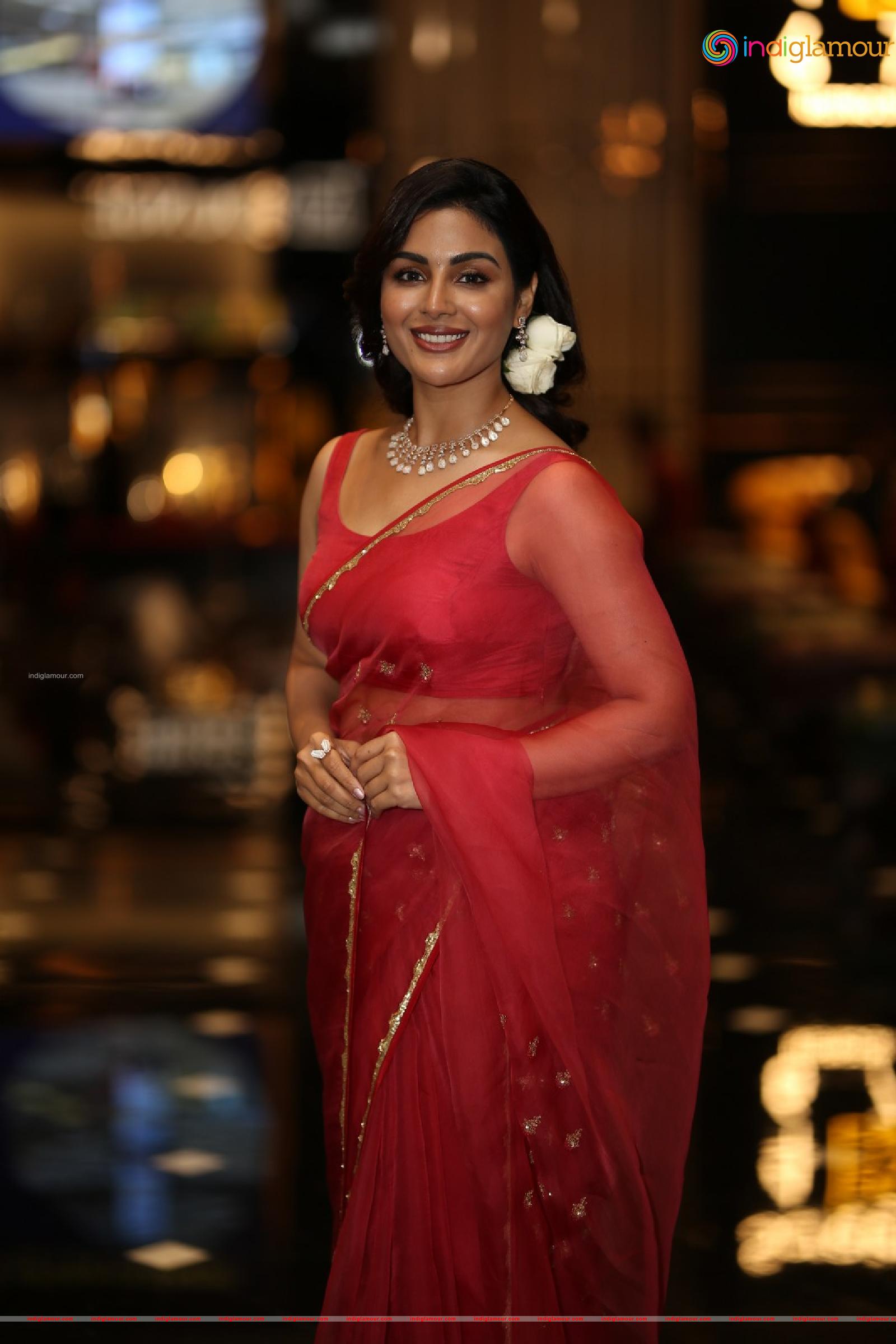 Samyuktha Menon Actress hd photo