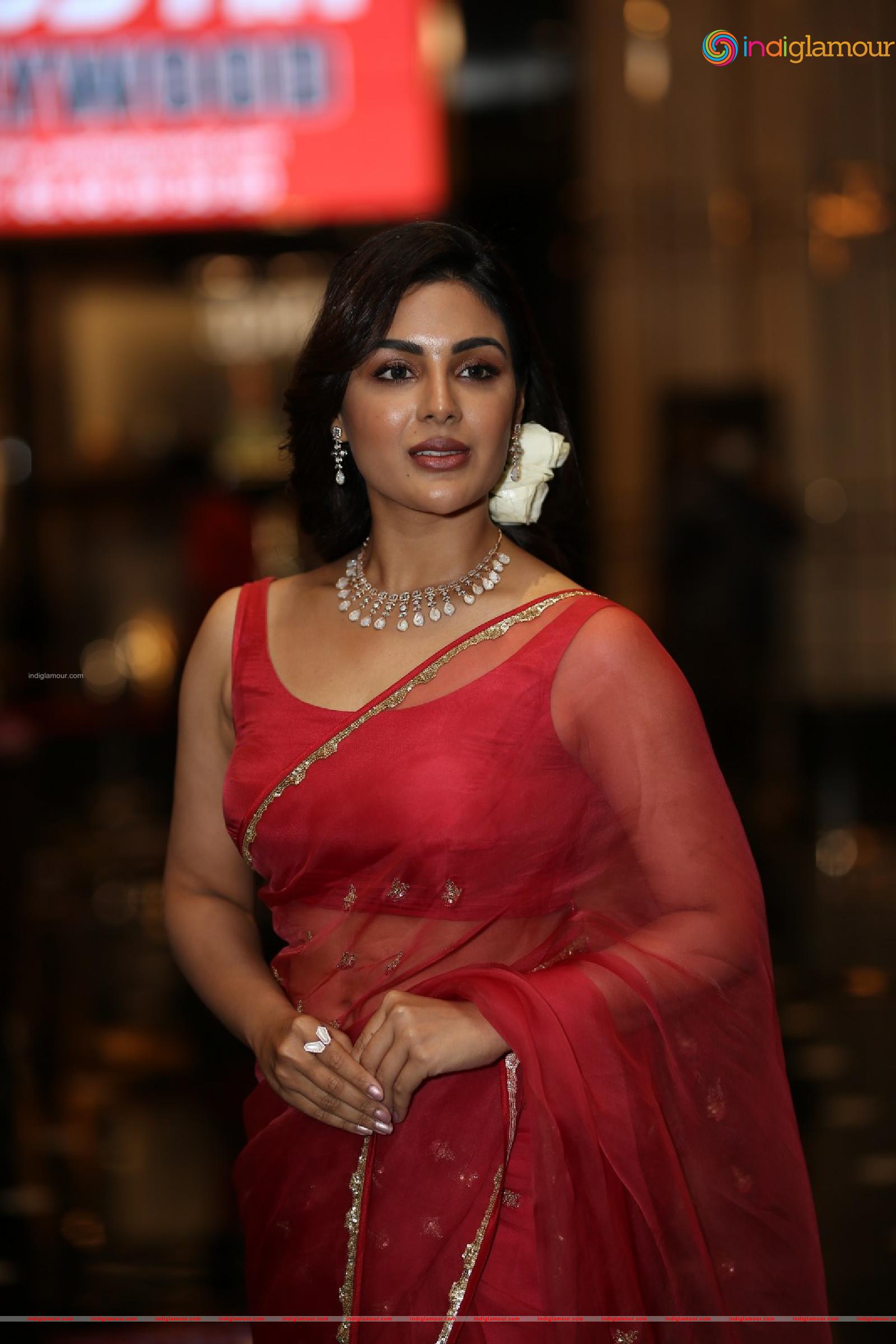 Samyuktha Menon Actress hd photo