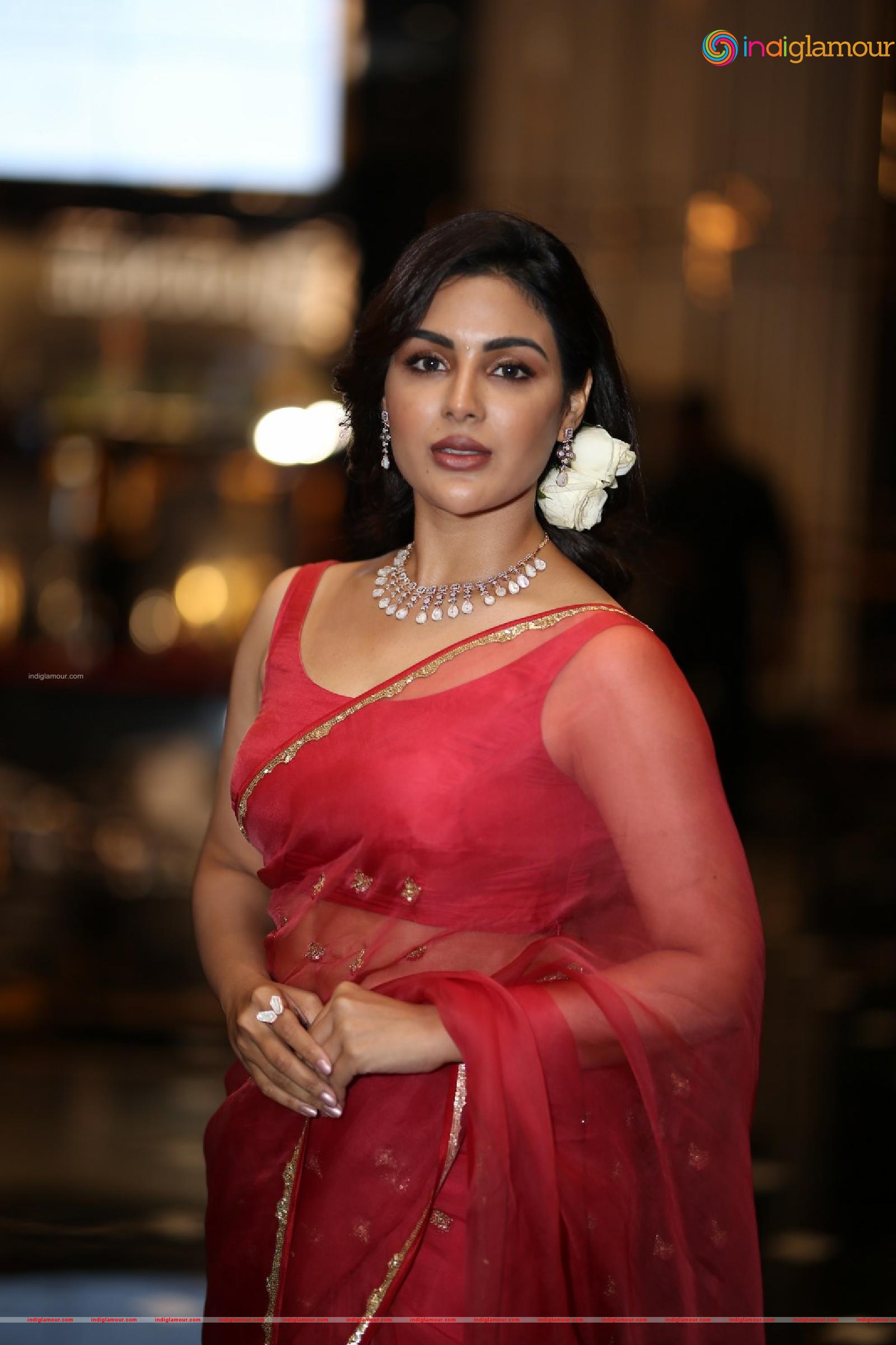 Samyuktha Menon Actress hd photo