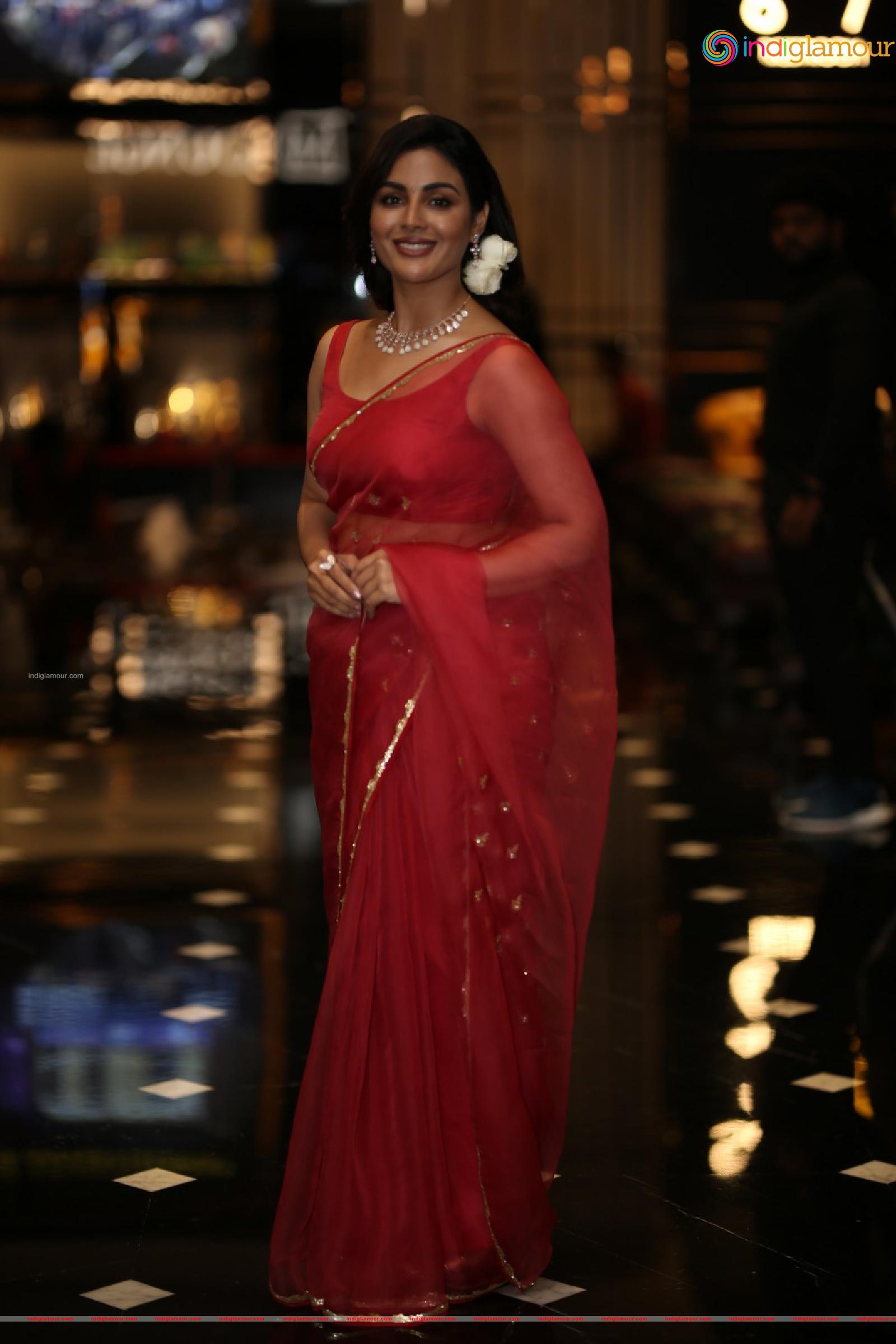 Samyuktha Menon Actress hd photo