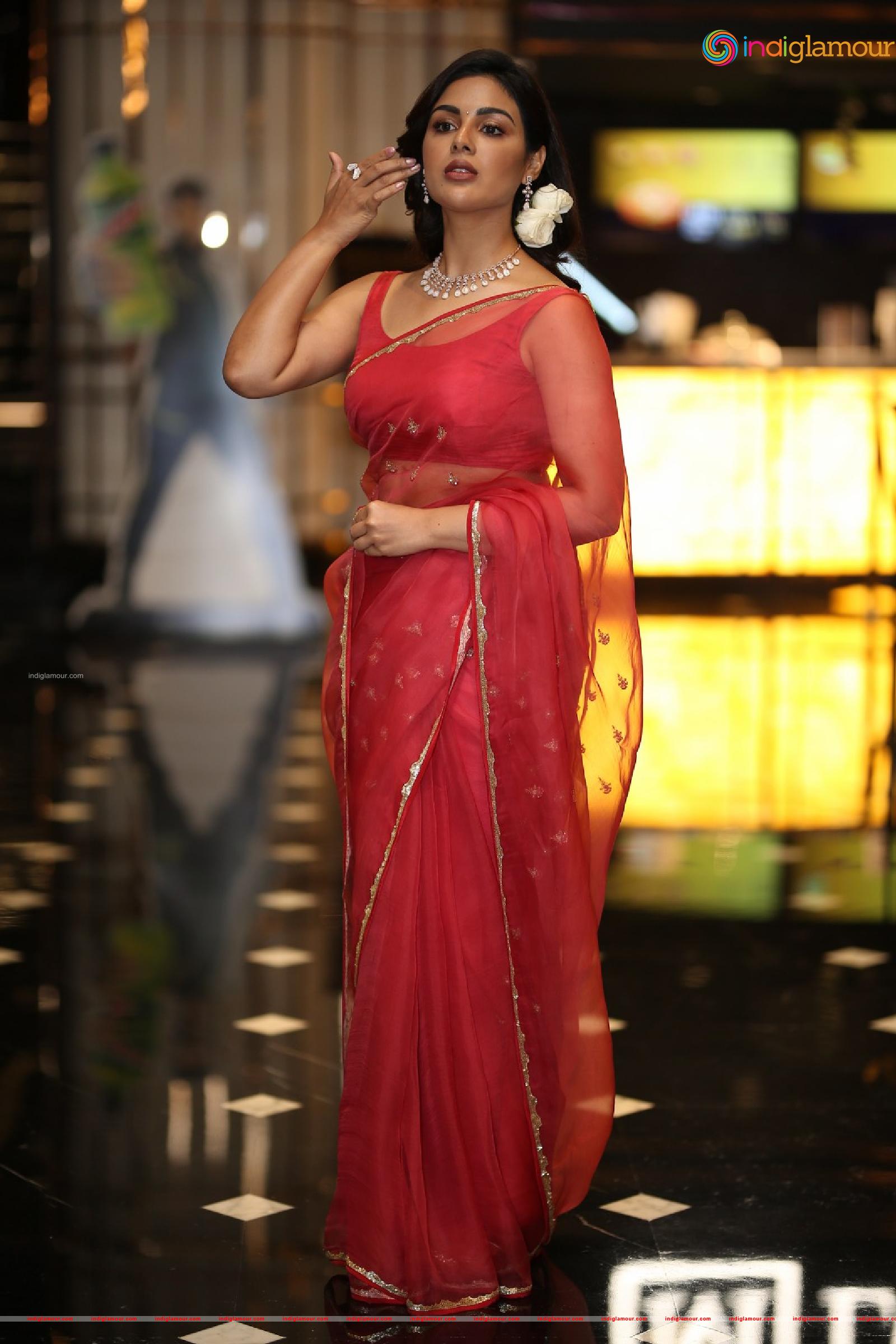 Samyuktha Menon Actress hd photo