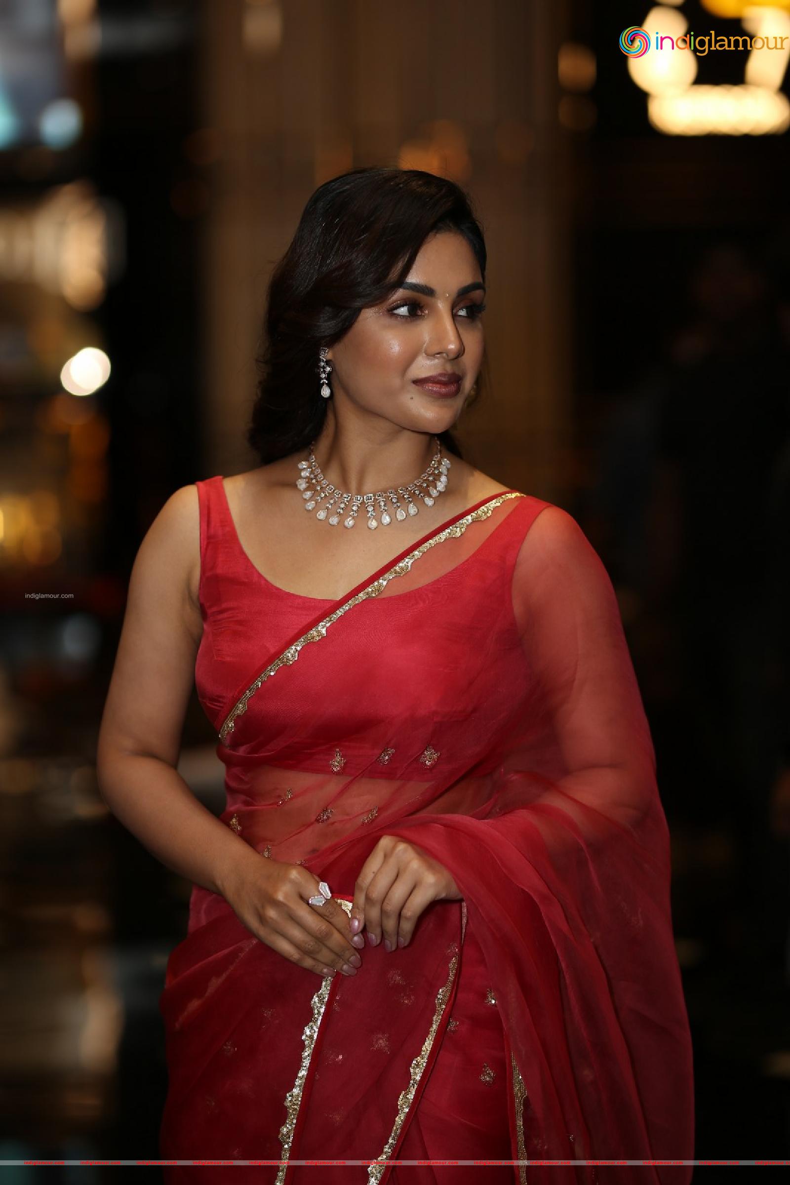 Samyuktha Menon Actress hd photo