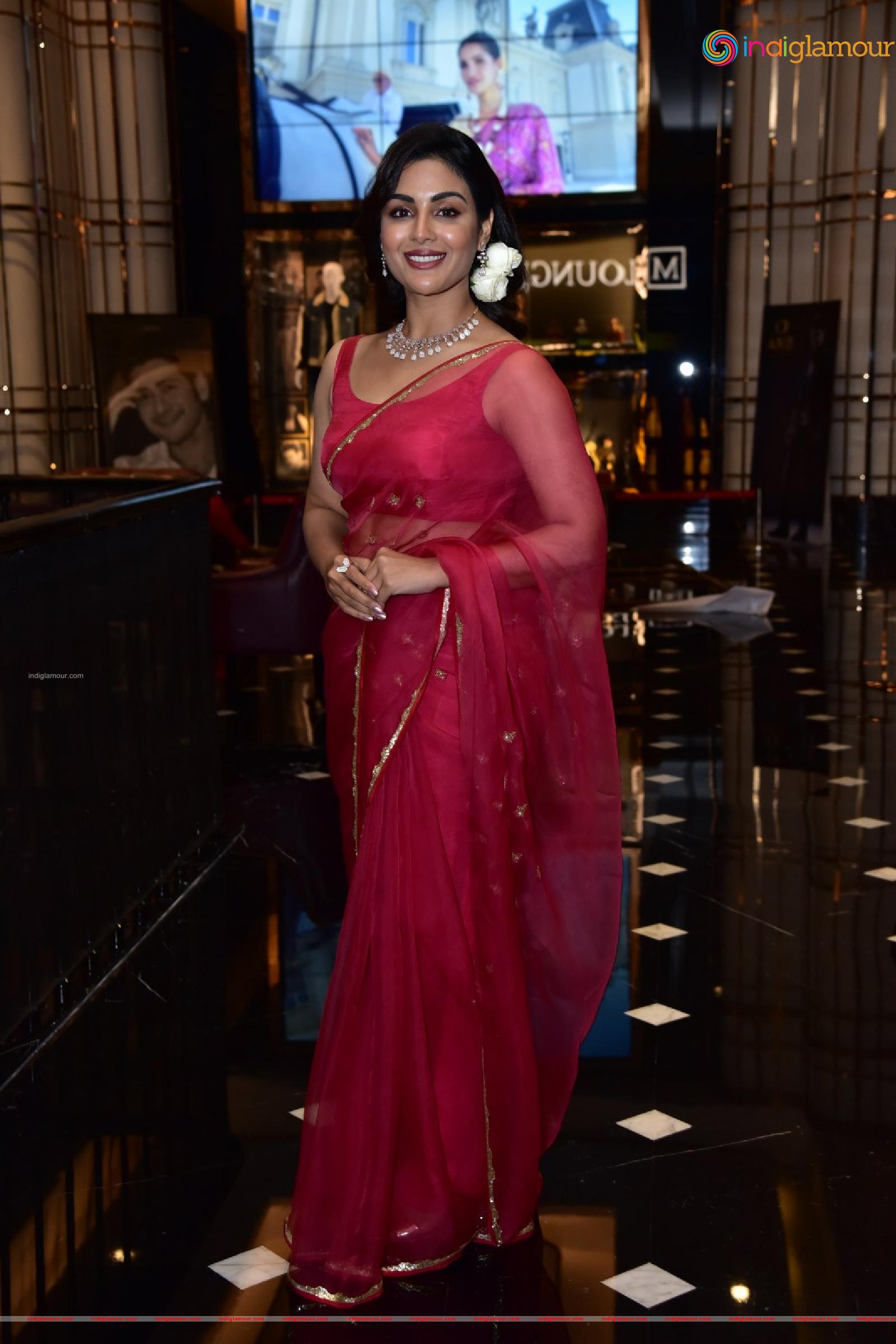 Samyuktha Menon Actress hd photo