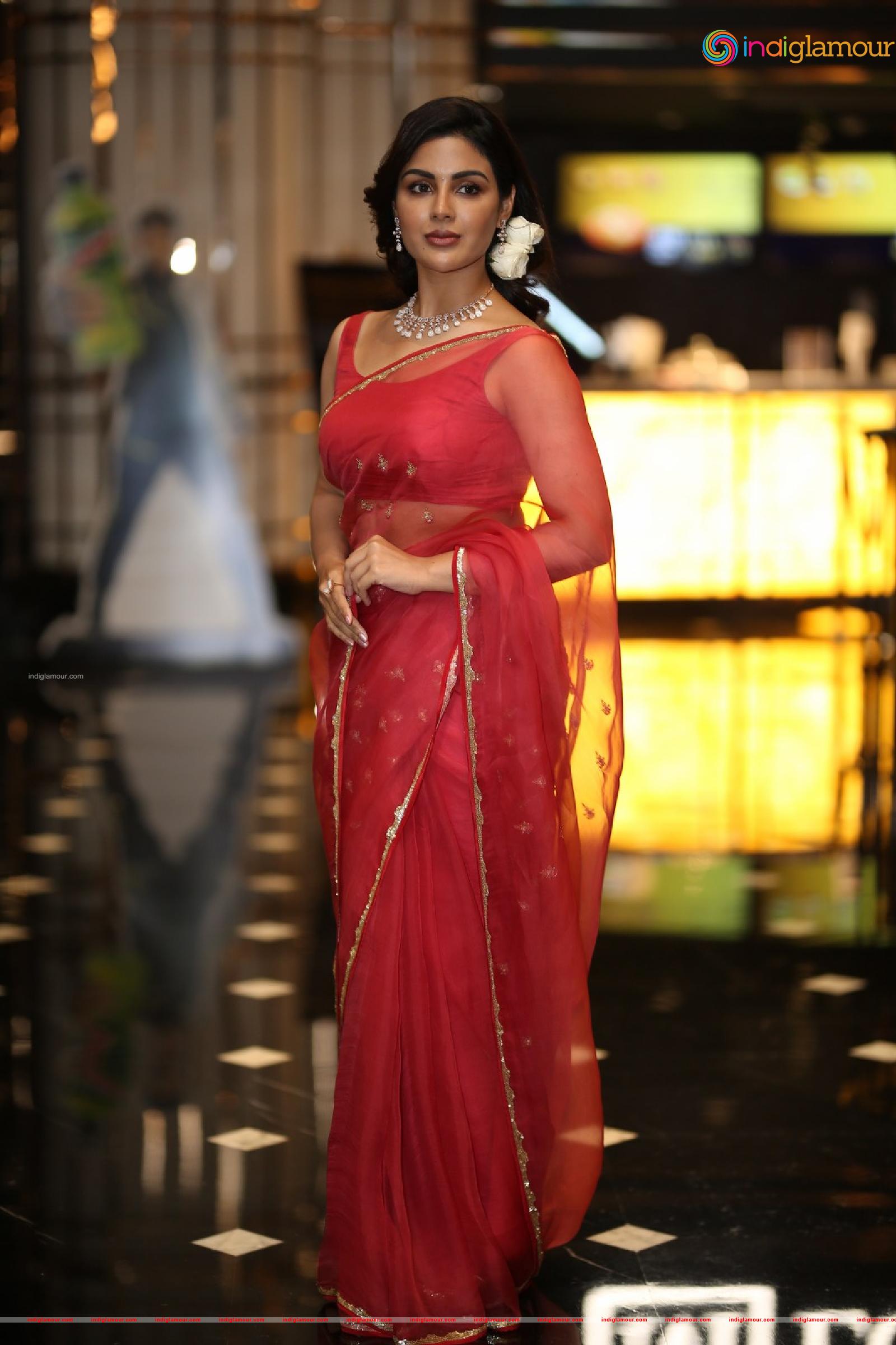 Samyuktha Menon Actress hd photo