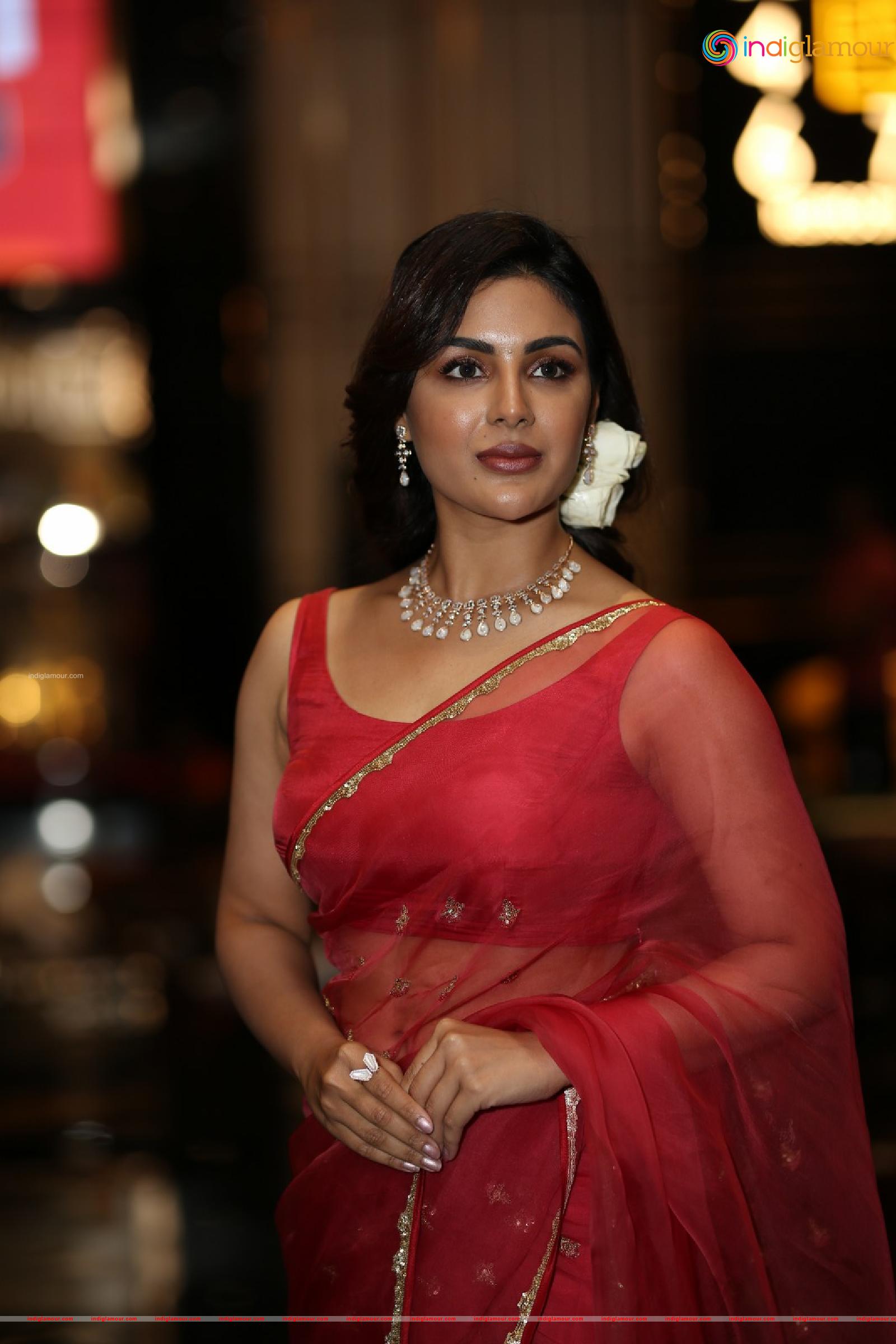 Samyuktha Menon Actress hd photo