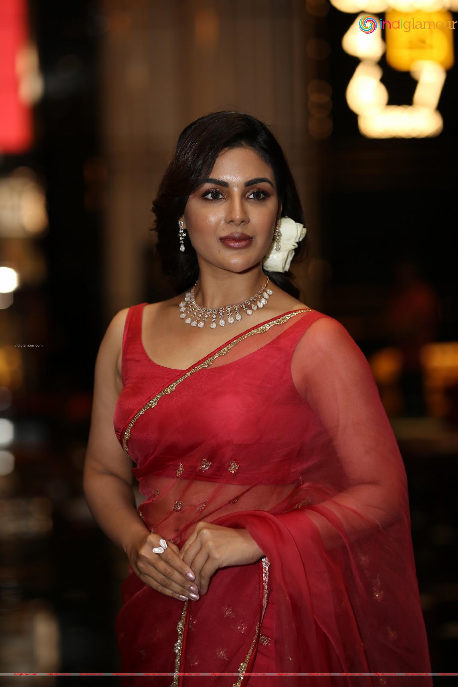 Samyuktha Menon Actress hd photo