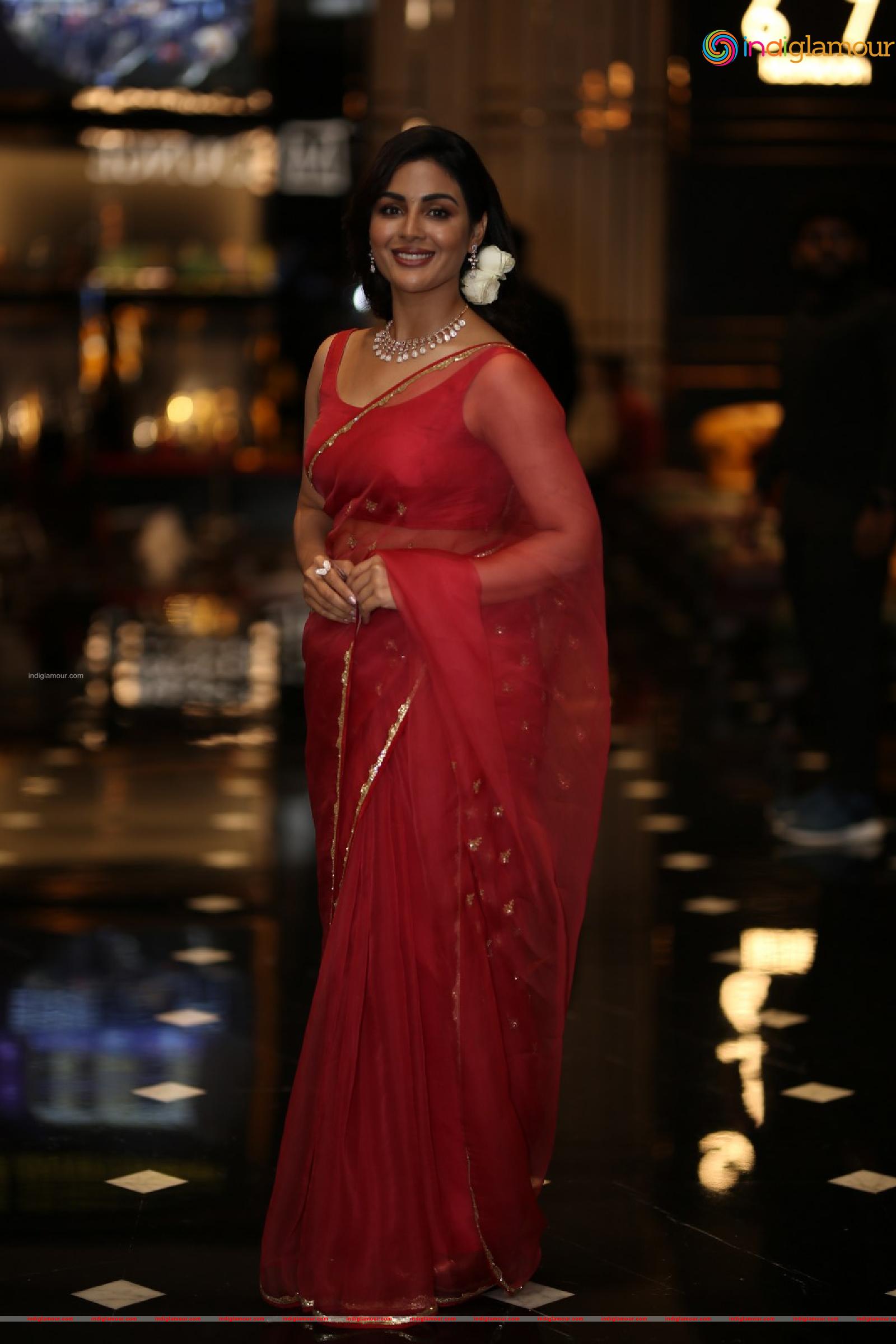 Samyuktha Menon Actress hd photo