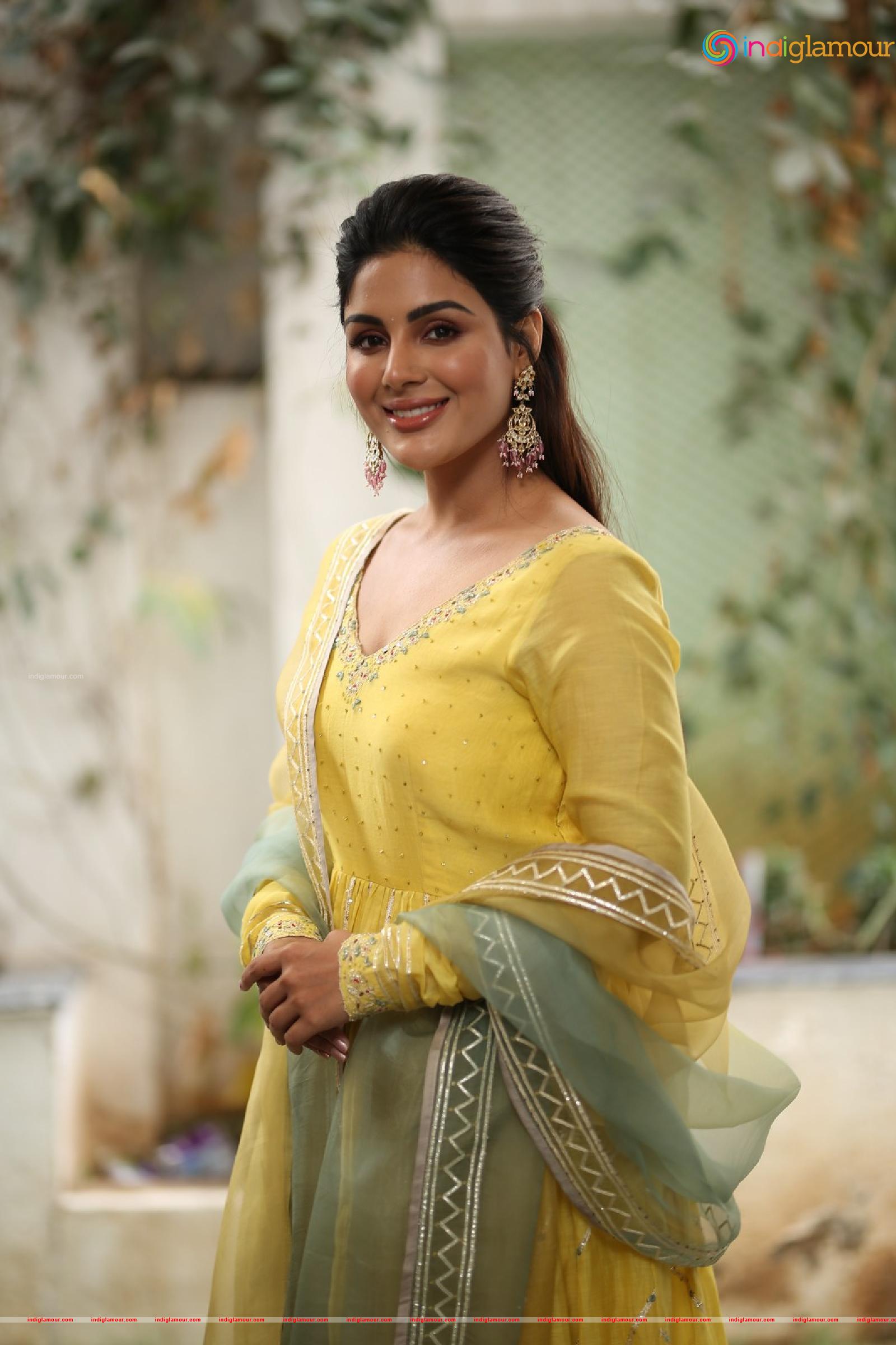 Samyuktha Menon Actress hd photo