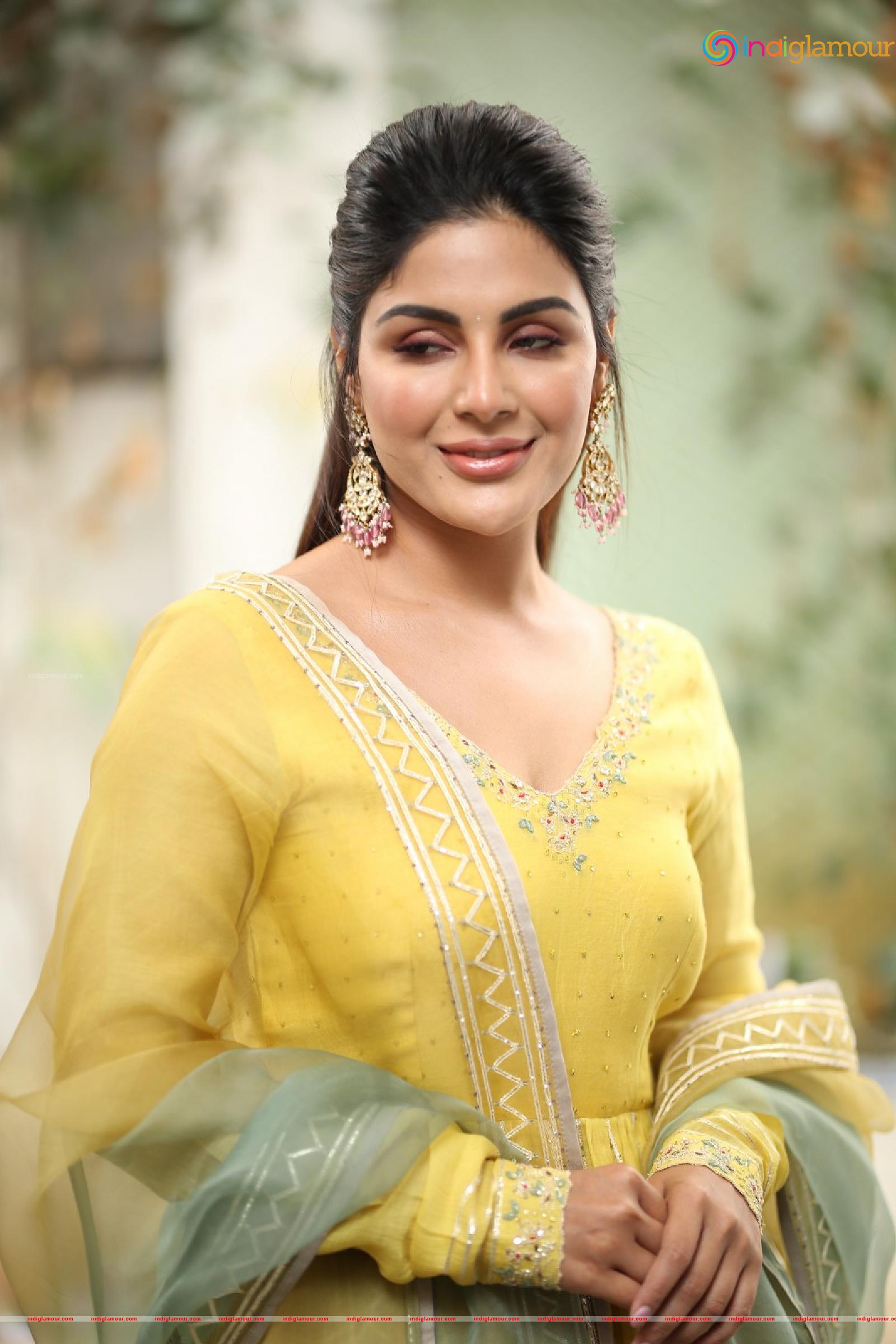 Samyuktha Menon Actress hd photo