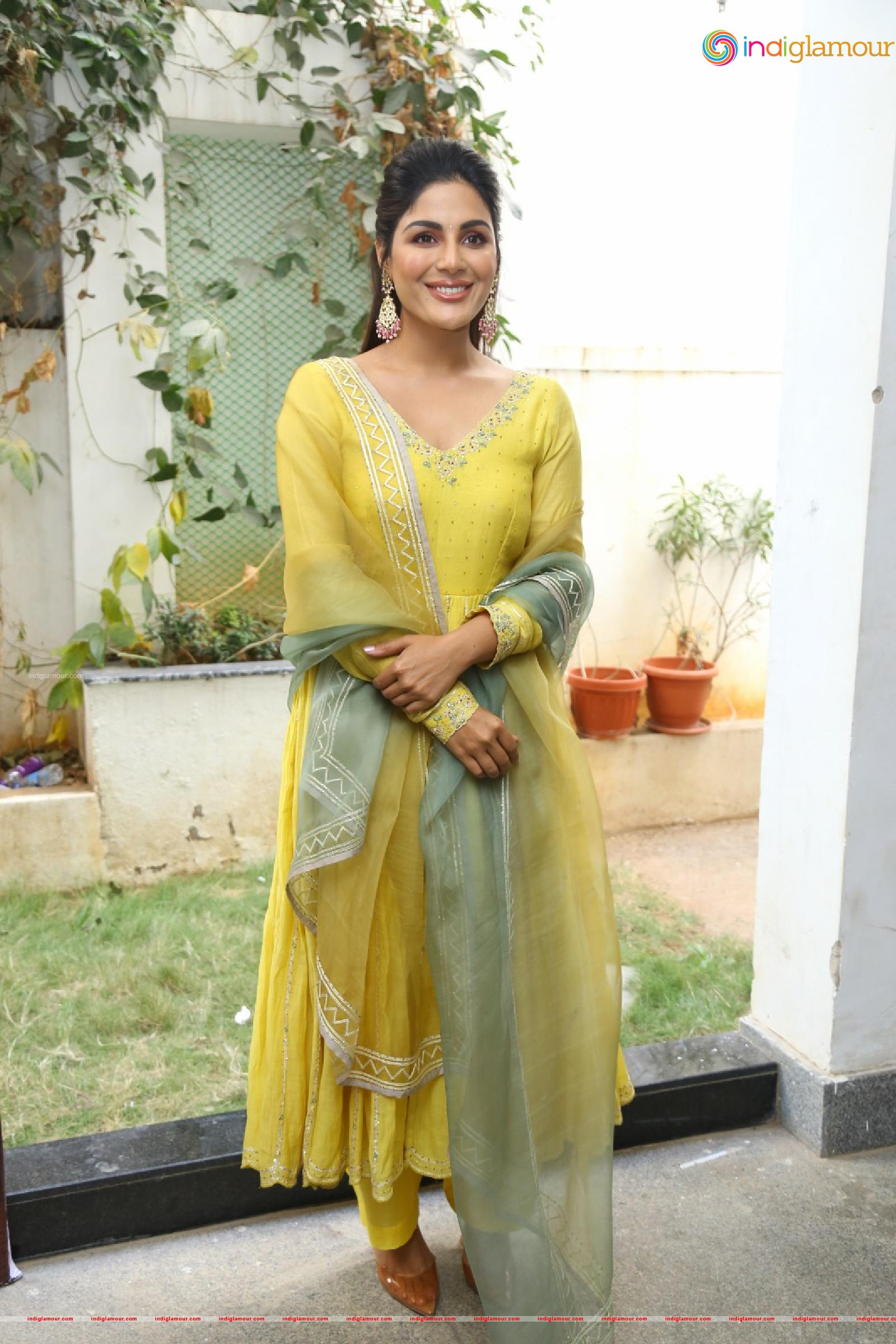 Samyuktha Menon Actress hd photo