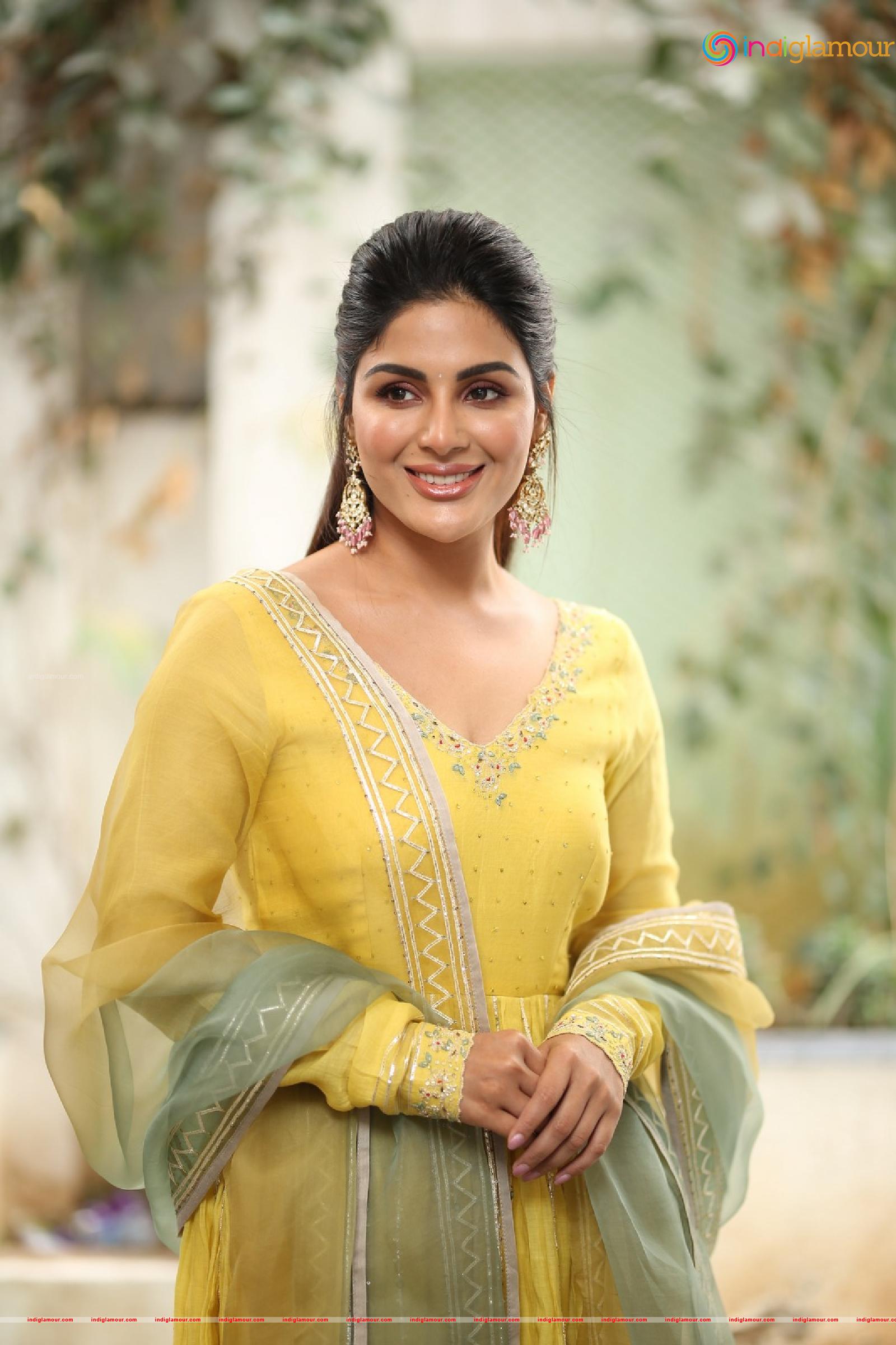 Samyuktha Menon Actress hd photo