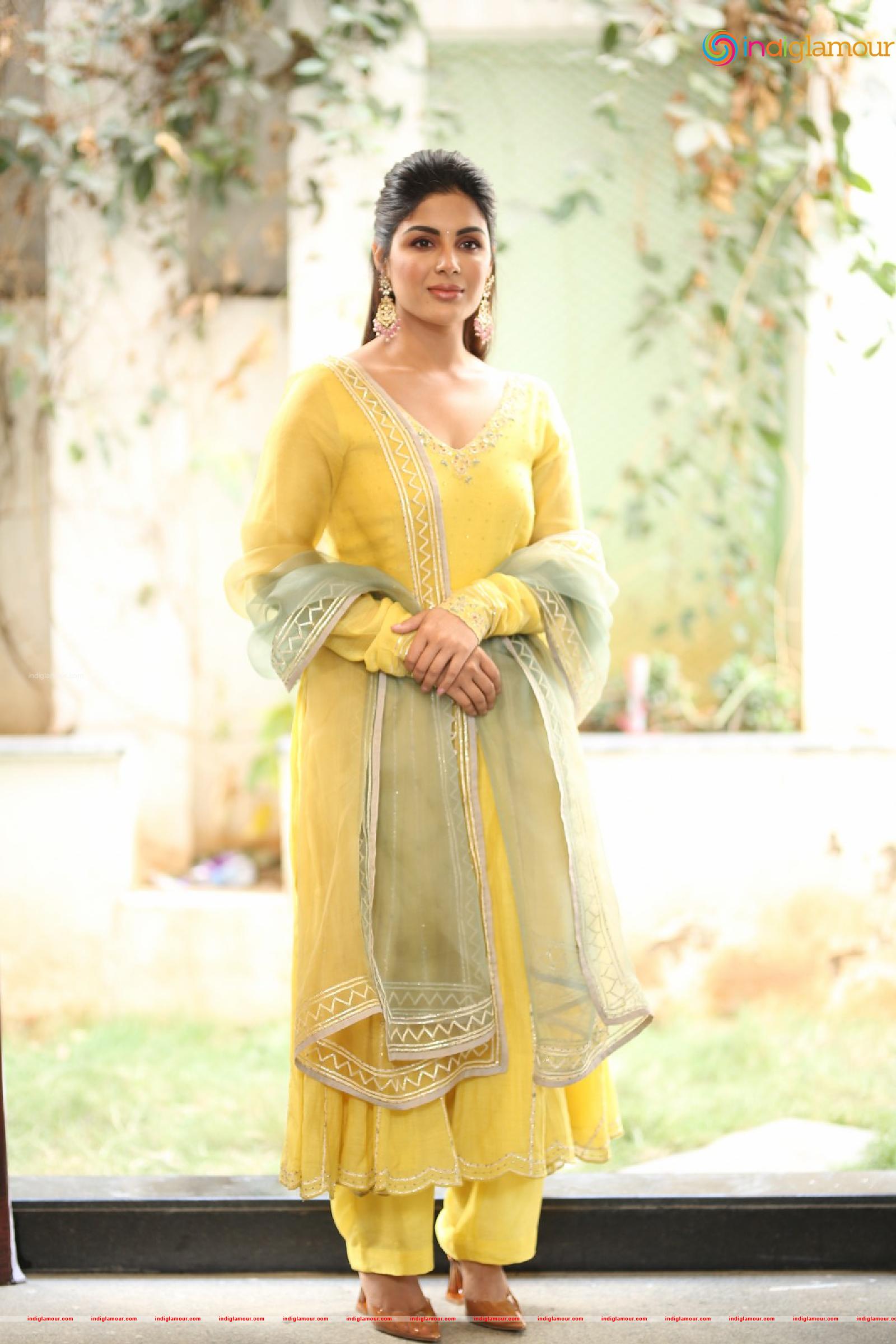 Samyuktha Menon Actress hd photo