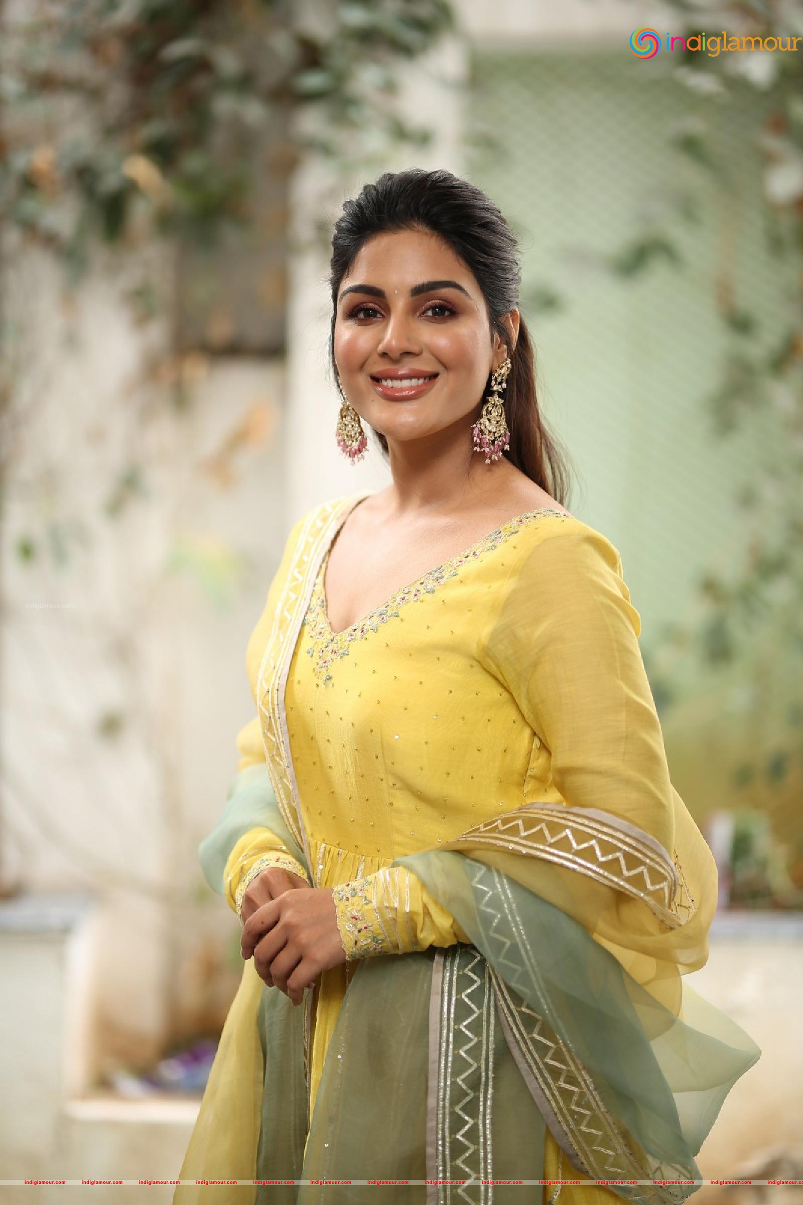 Samyuktha Menon Actress hd photo