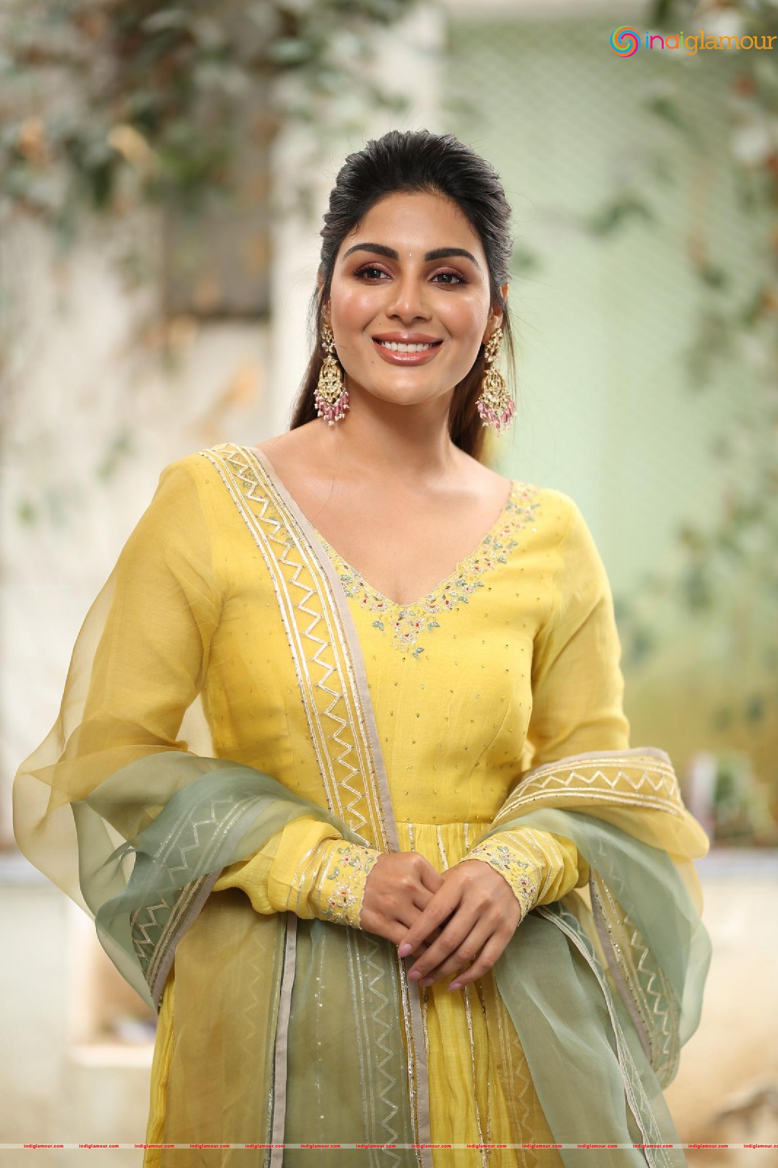 Samyuktha Menon Actress hd photo