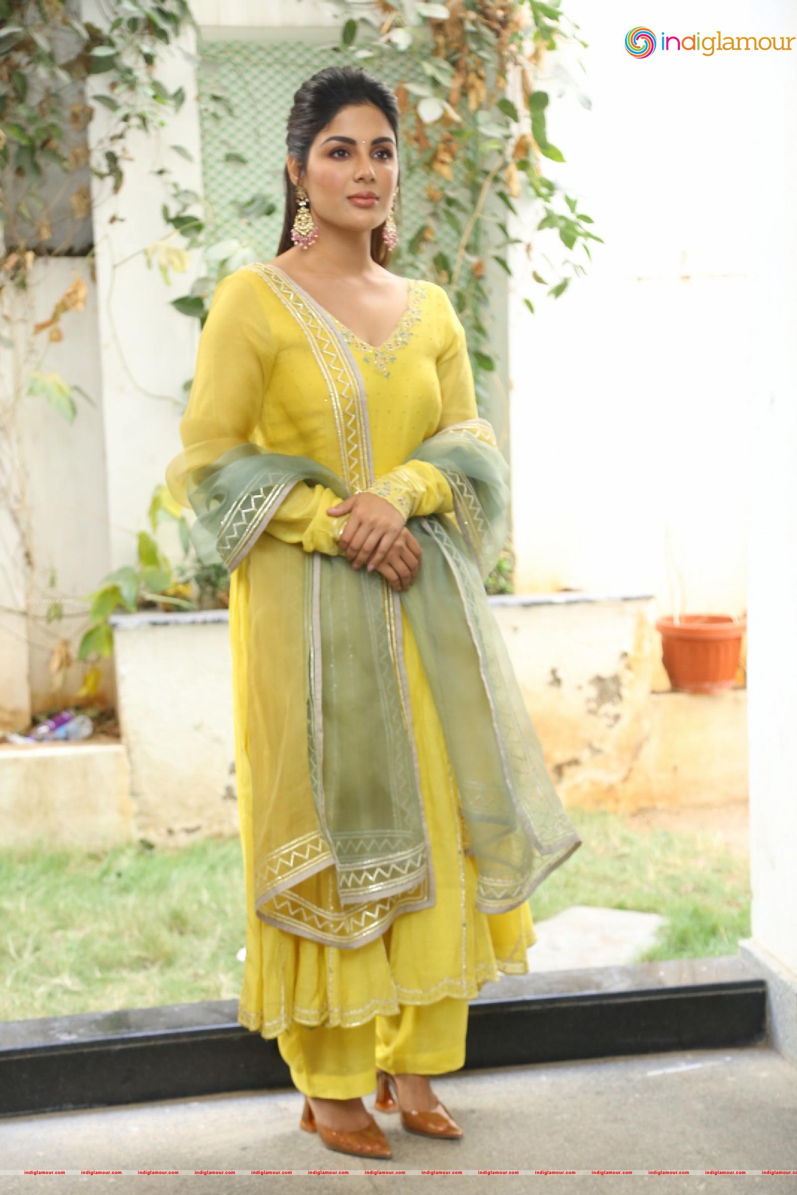 Samyuktha Menon Actress hd photo