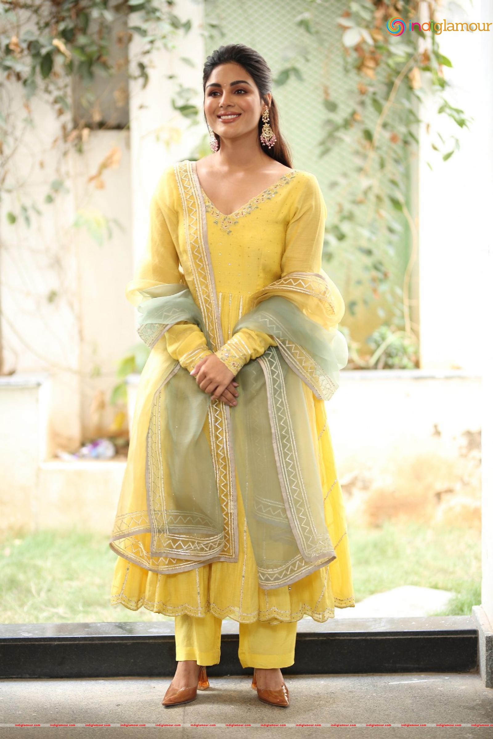 Samyuktha Menon Actress hd photo