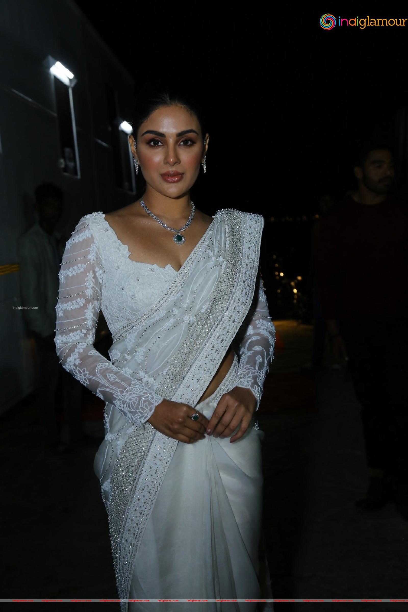 Samyuktha Menon Actress hd photo