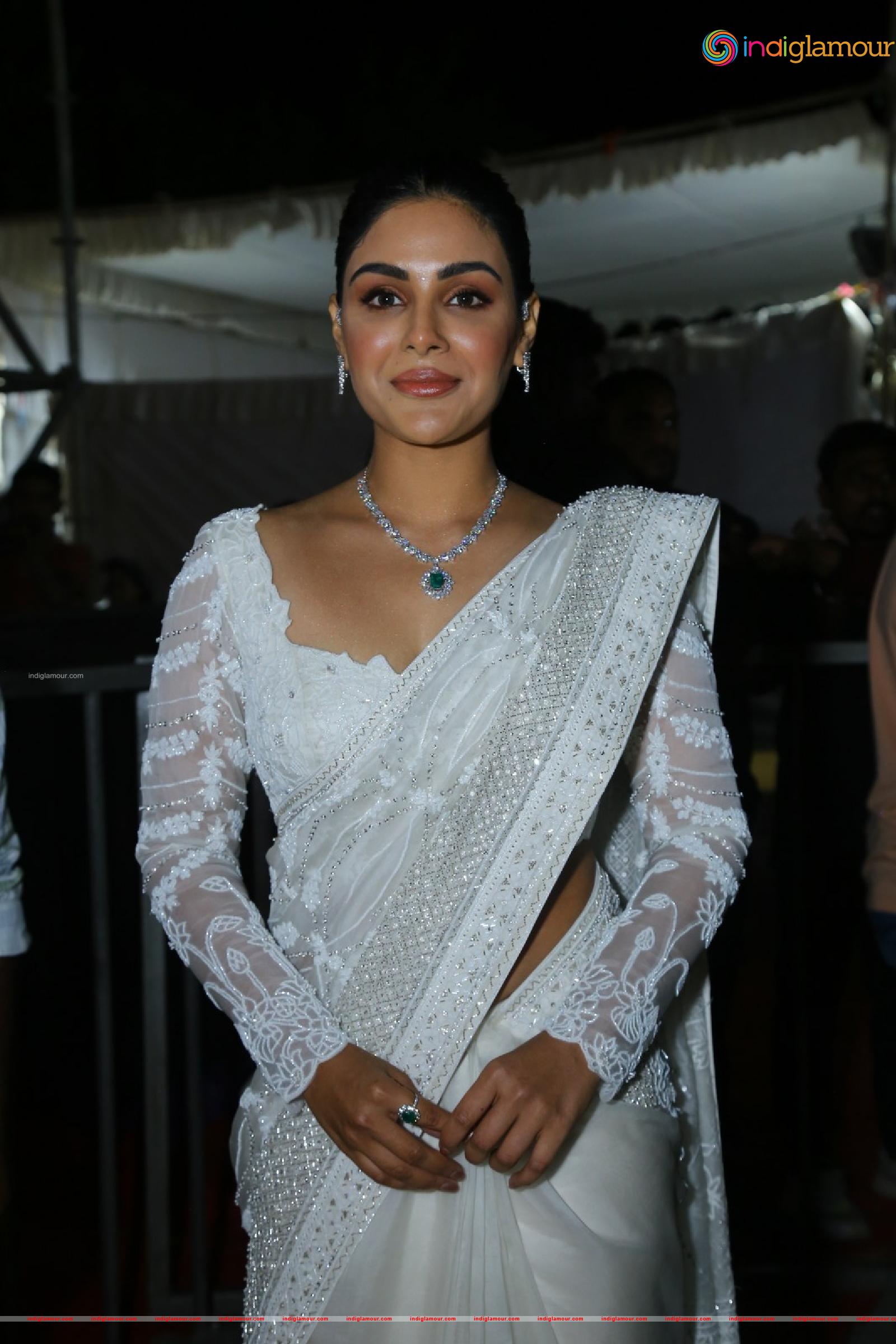 Samyuktha Menon Actress hd photo