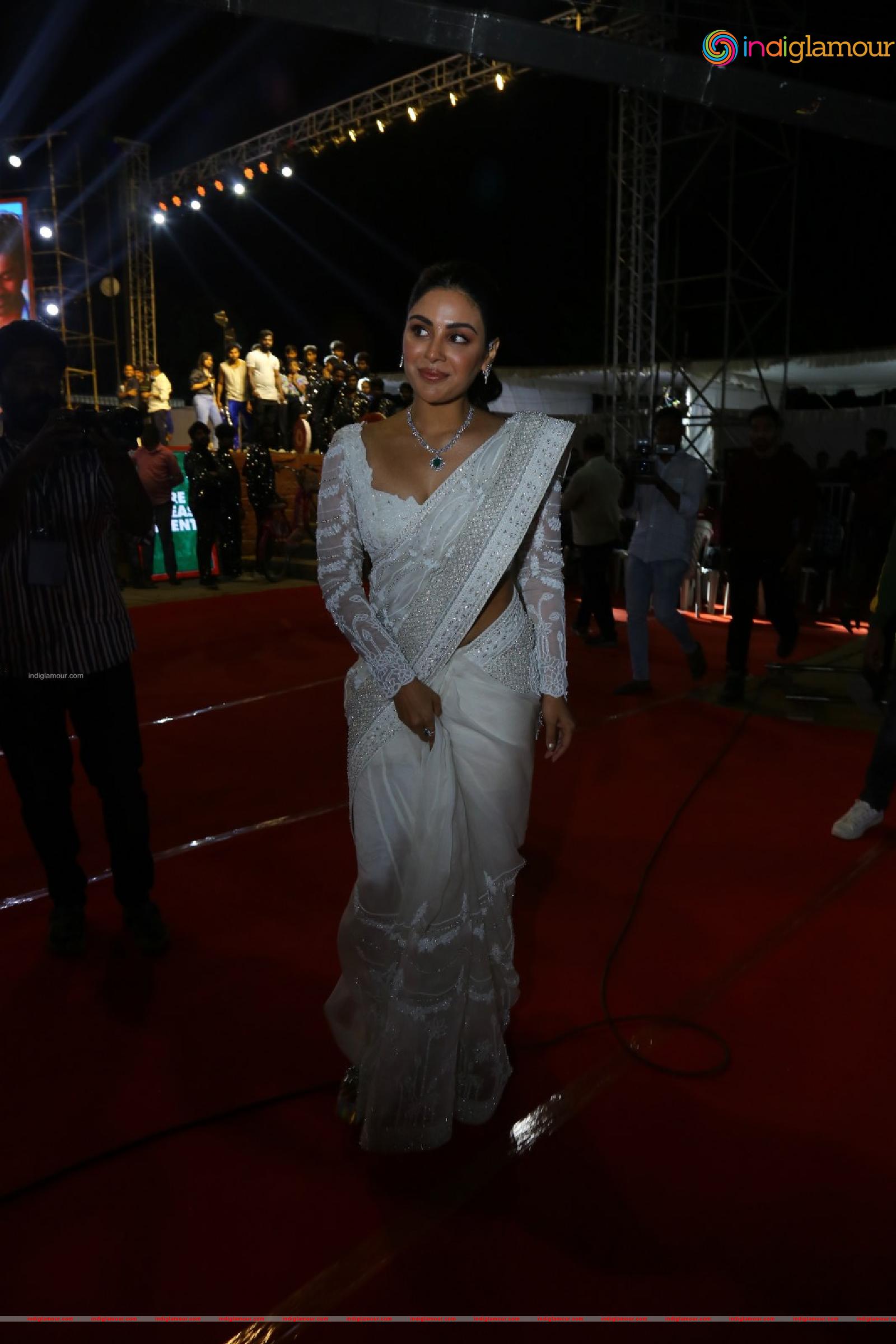 Samyuktha Menon Actress hd photo