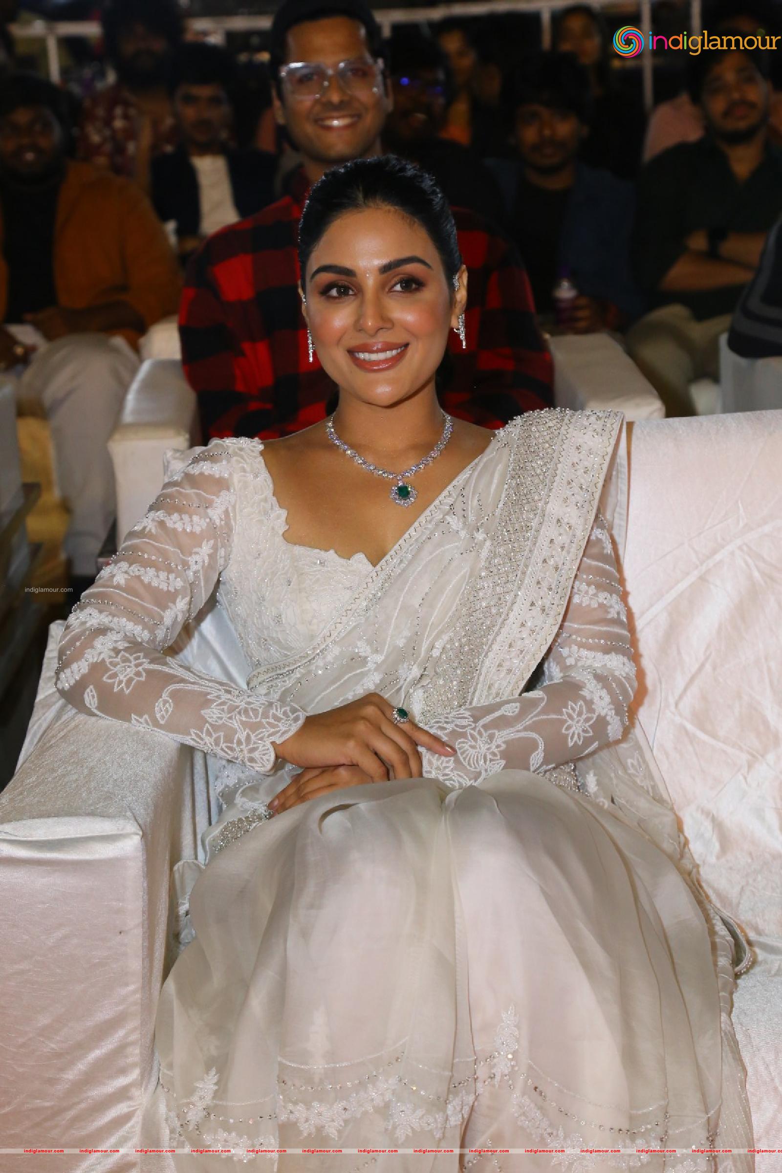 Samyuktha Menon Actress hd photo