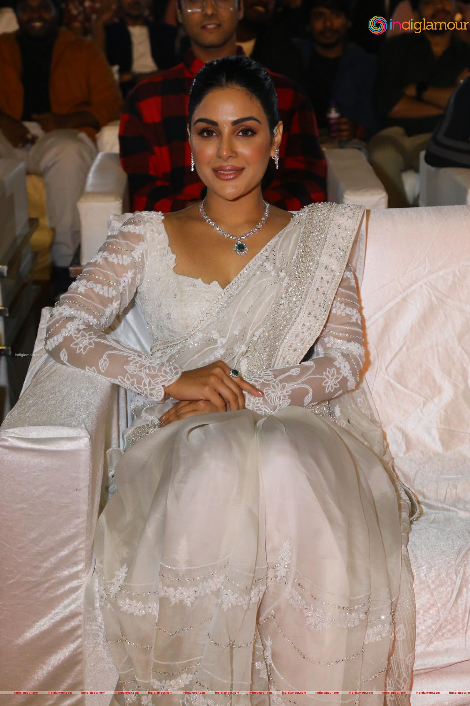 Samyuktha Menon Actress hd photo