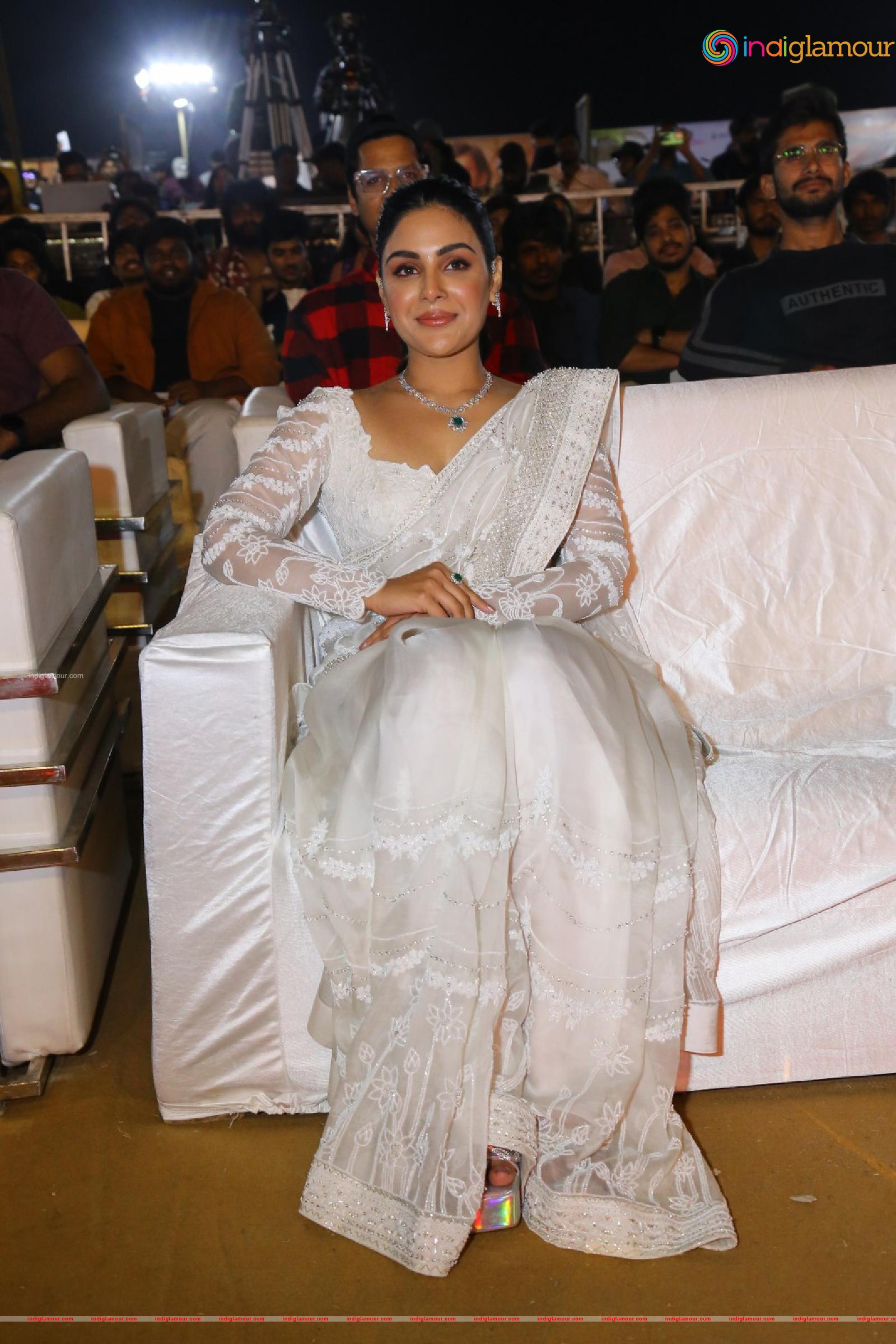 Samyuktha Menon Actress hd photo