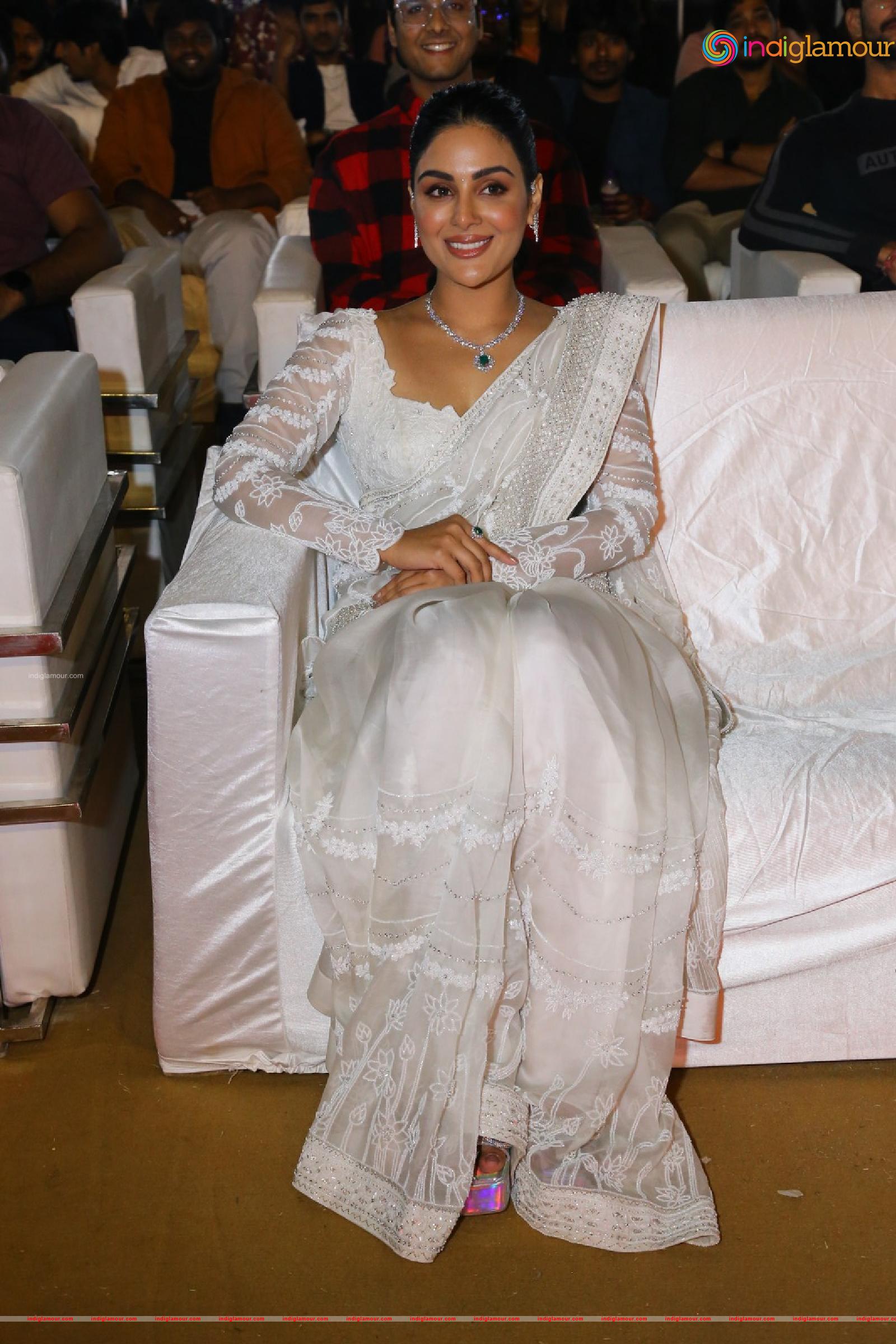 Samyuktha Menon Actress hd photo