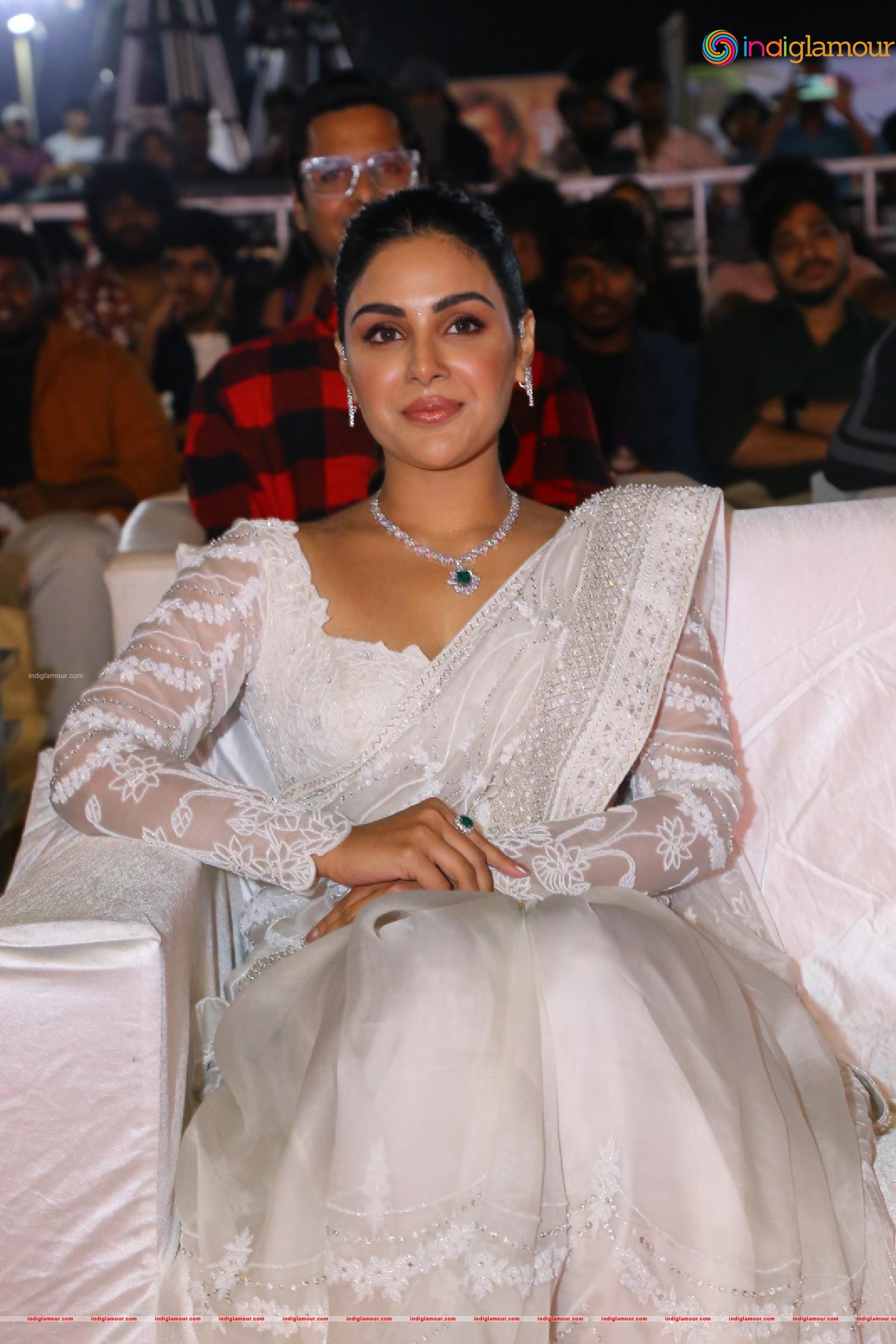 Samyuktha Menon Actress hd photo