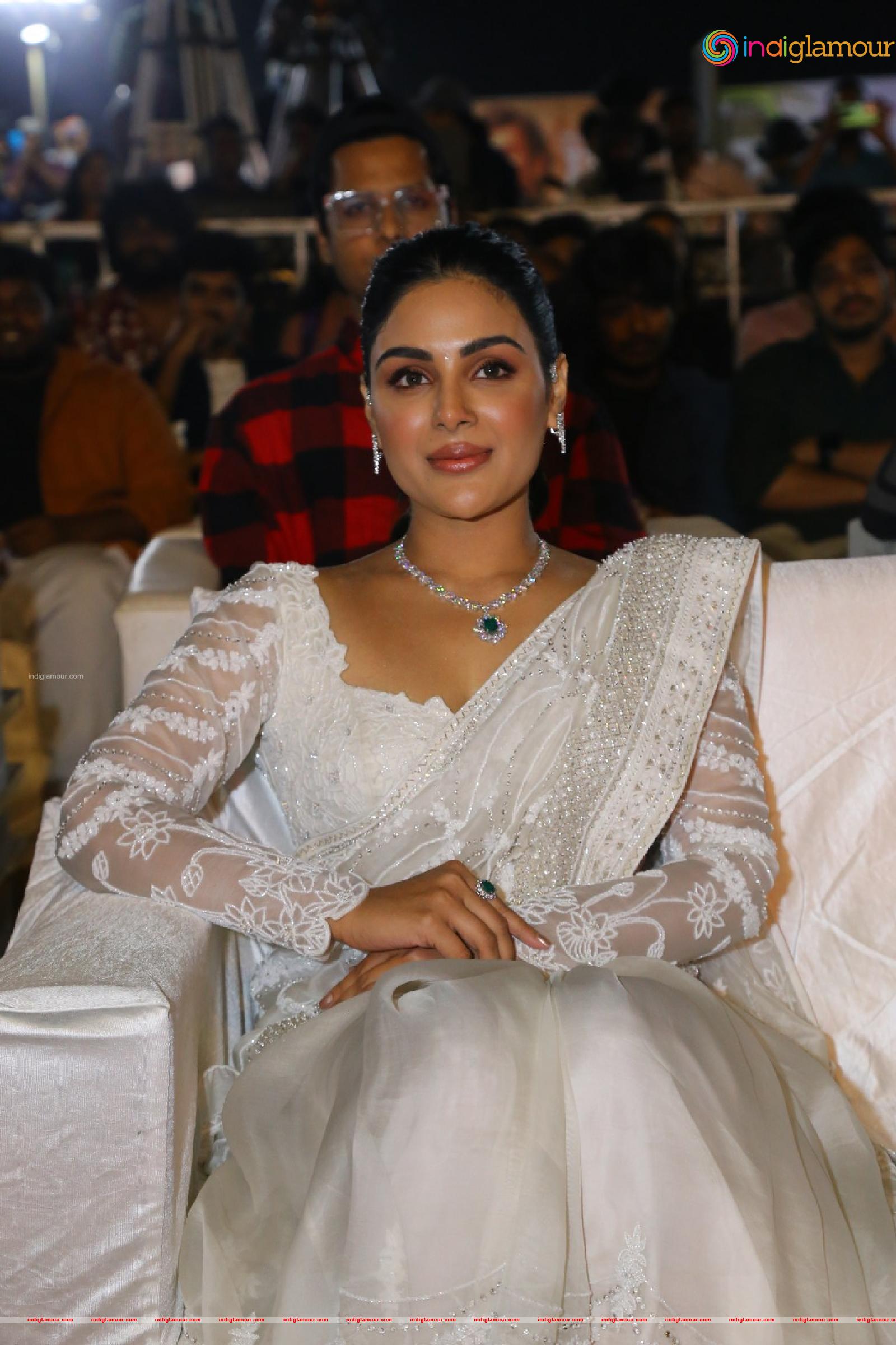 Samyuktha Menon Actress hd photo