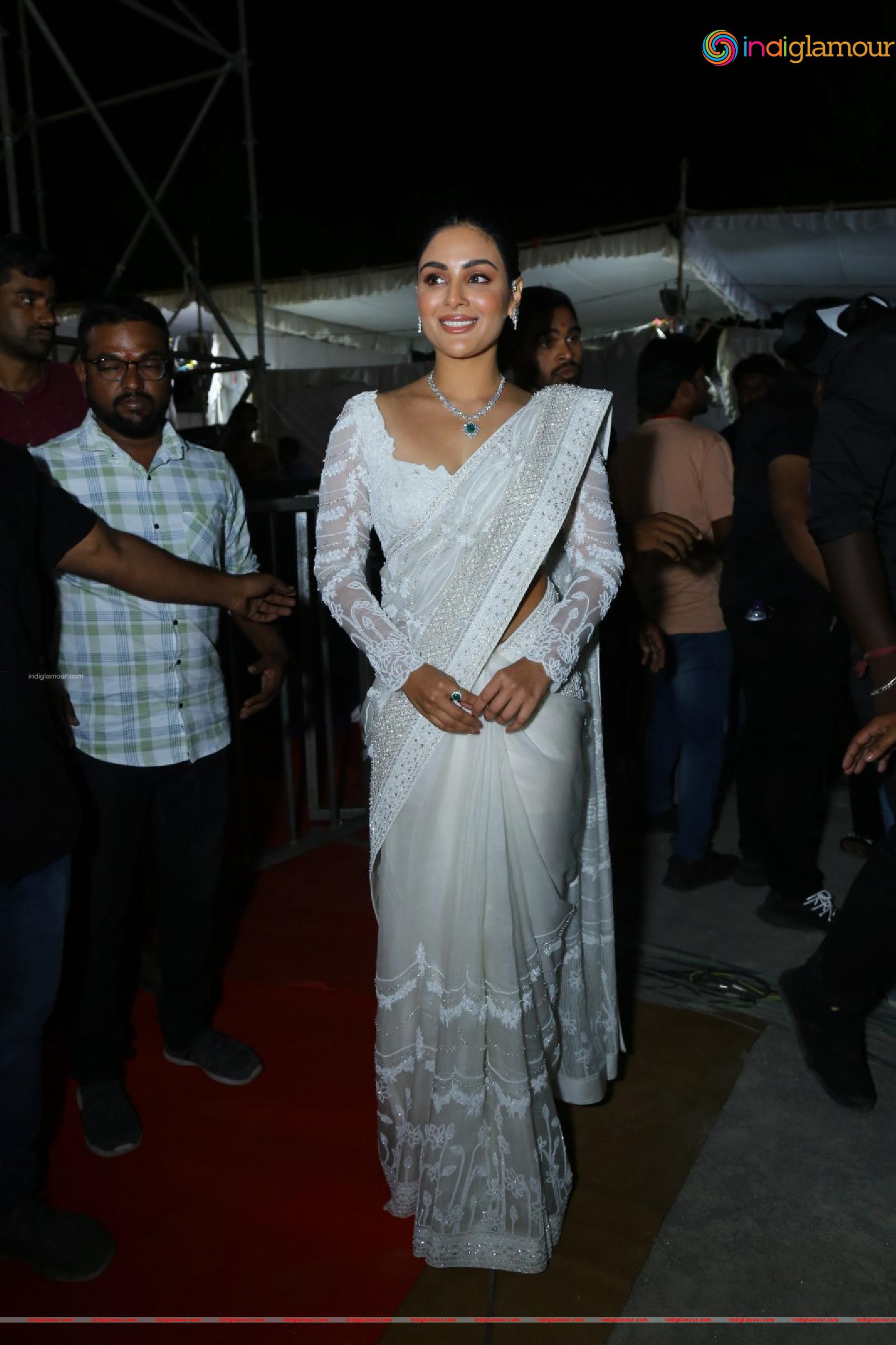 Samyuktha Menon Actress hd photo
