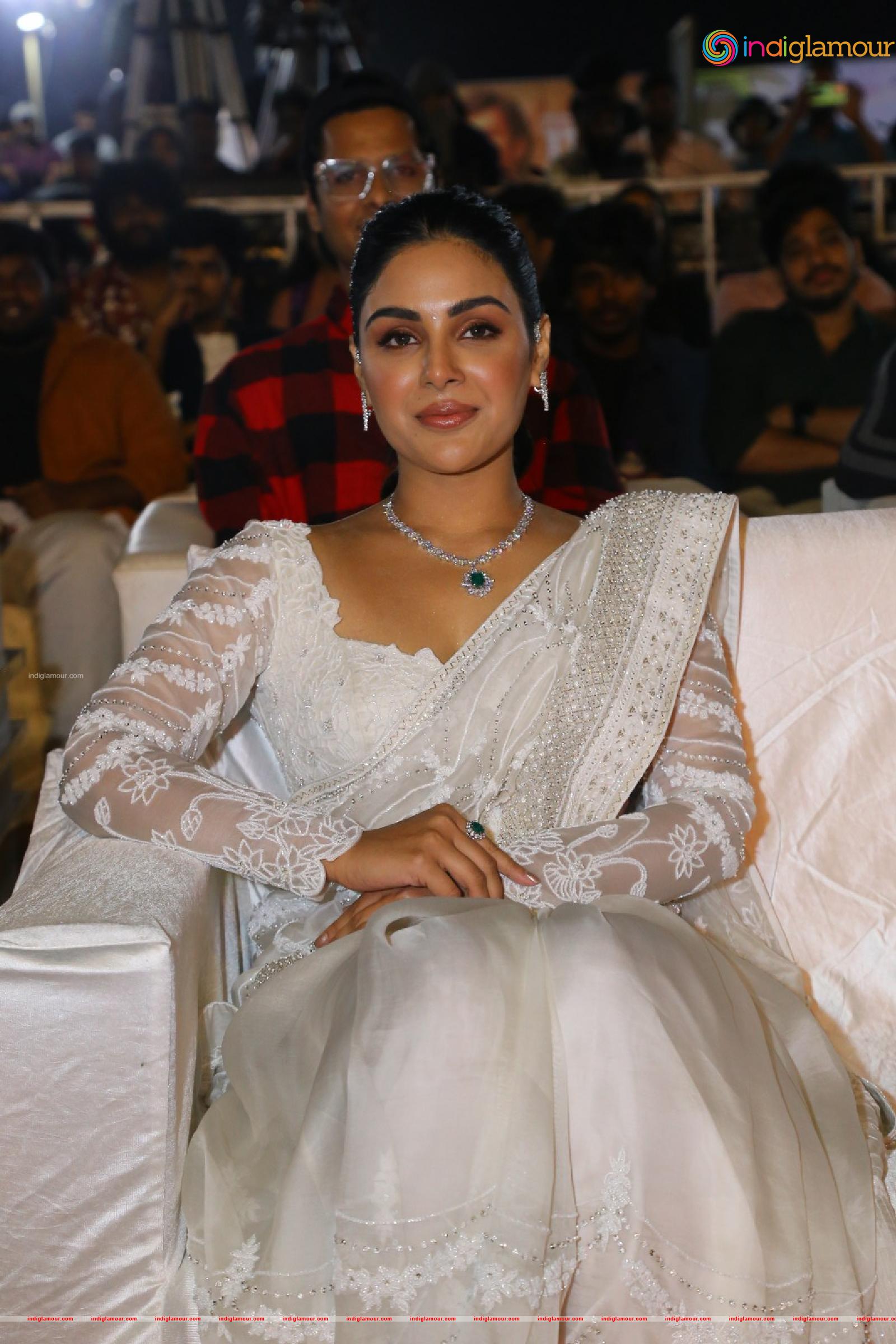 Samyuktha Menon Actress hd photo