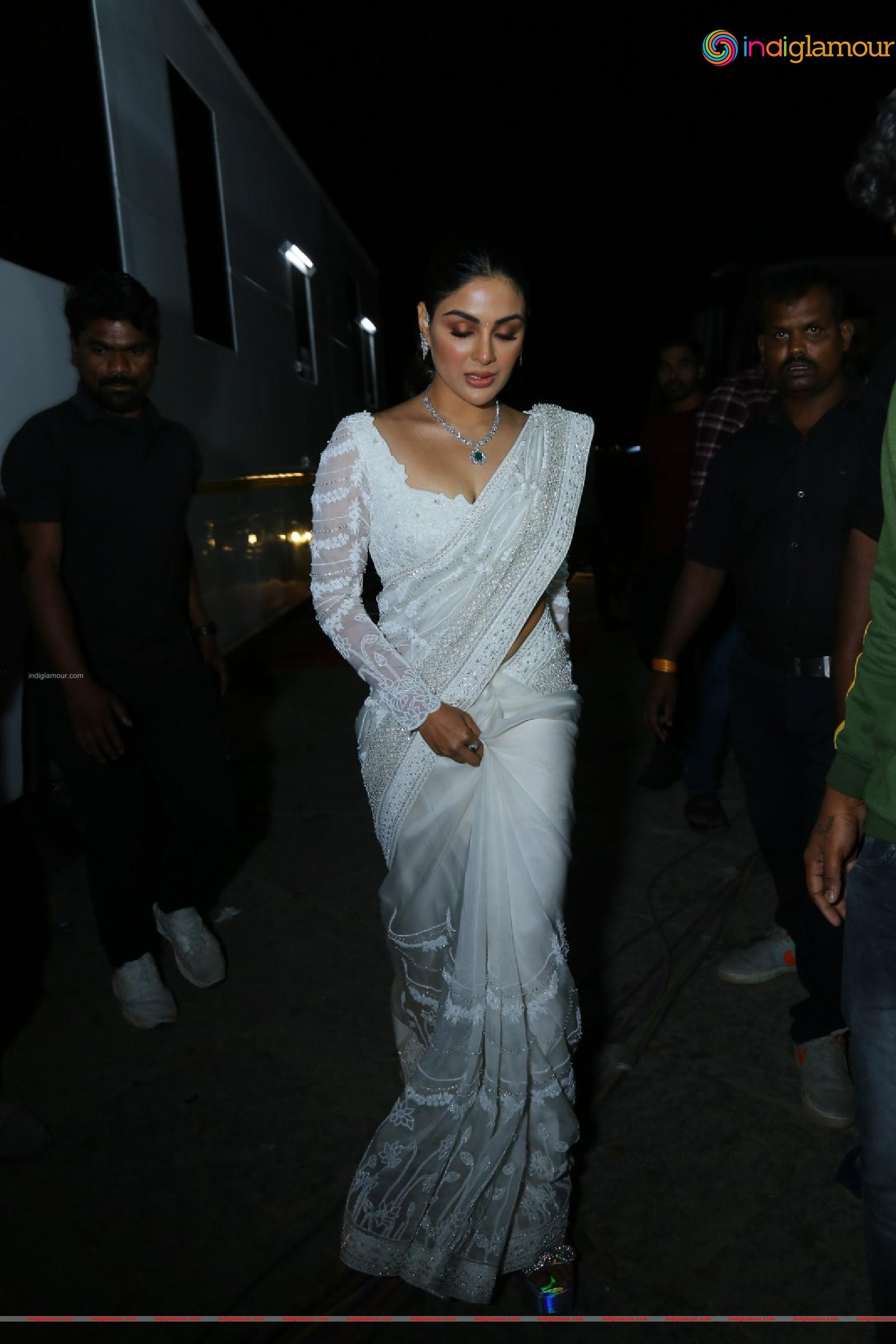 Samyuktha Menon Actress hd photo