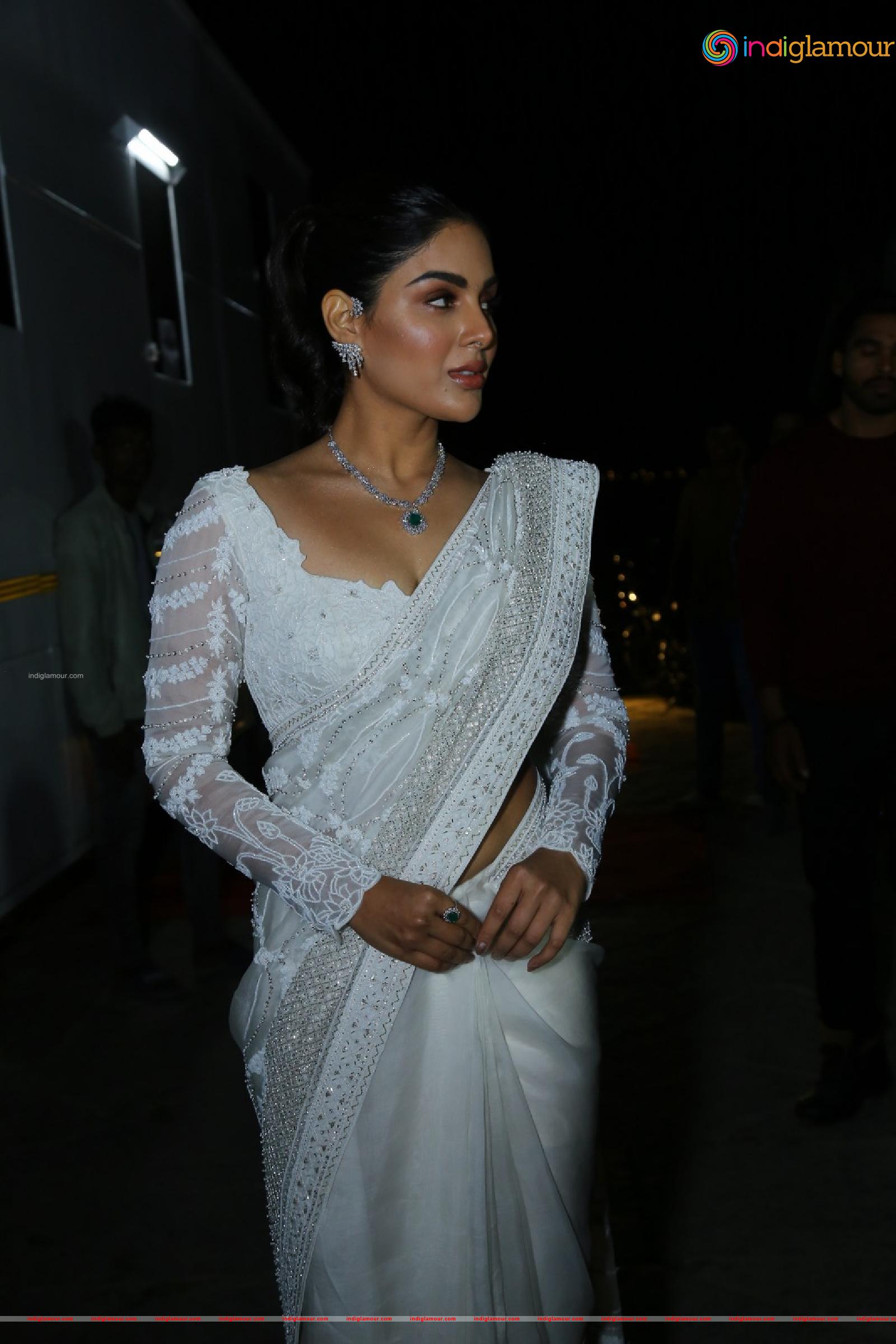 Samyuktha Menon Actress hd photo