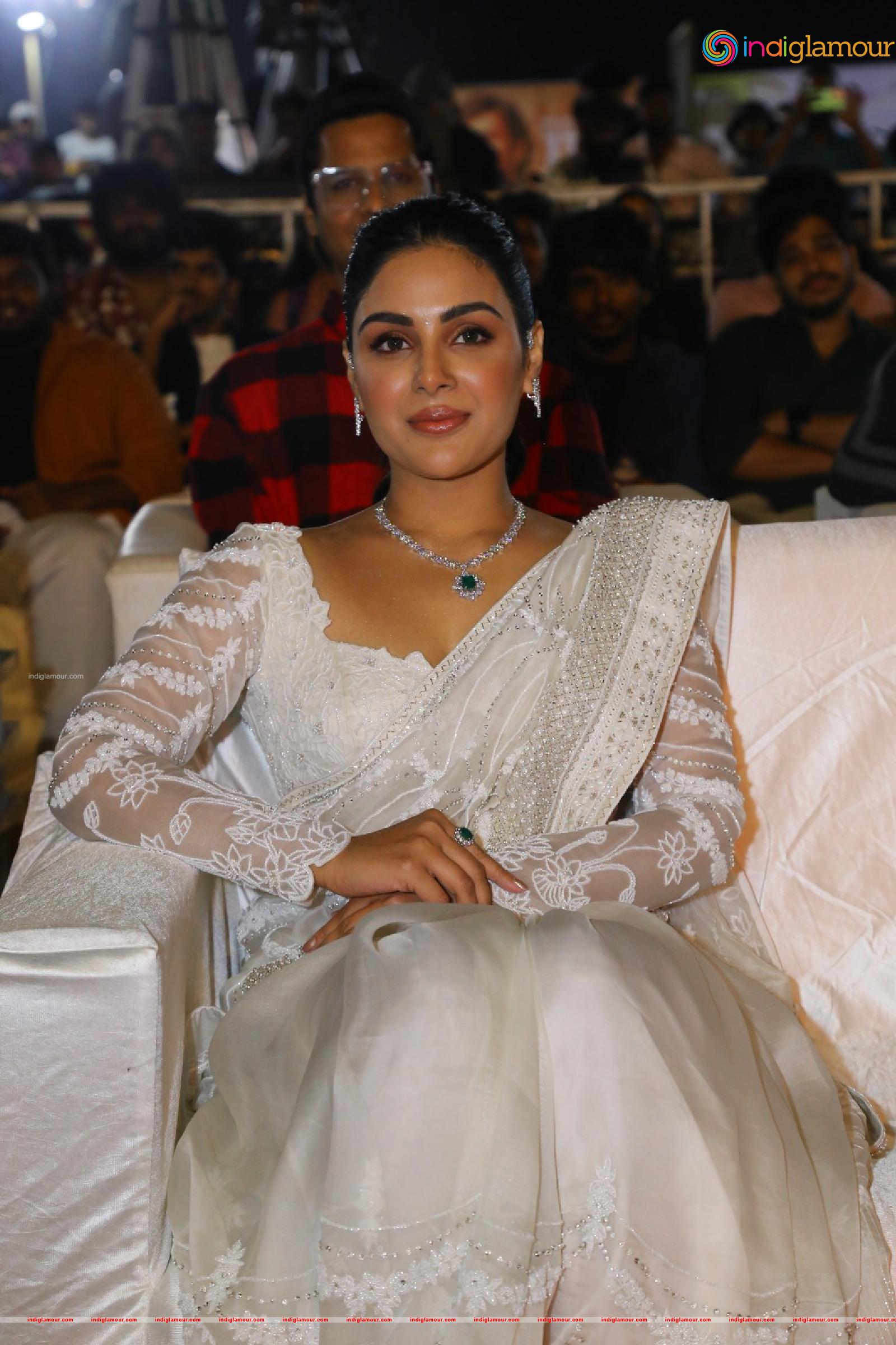 Samyuktha Menon Actress hd photo