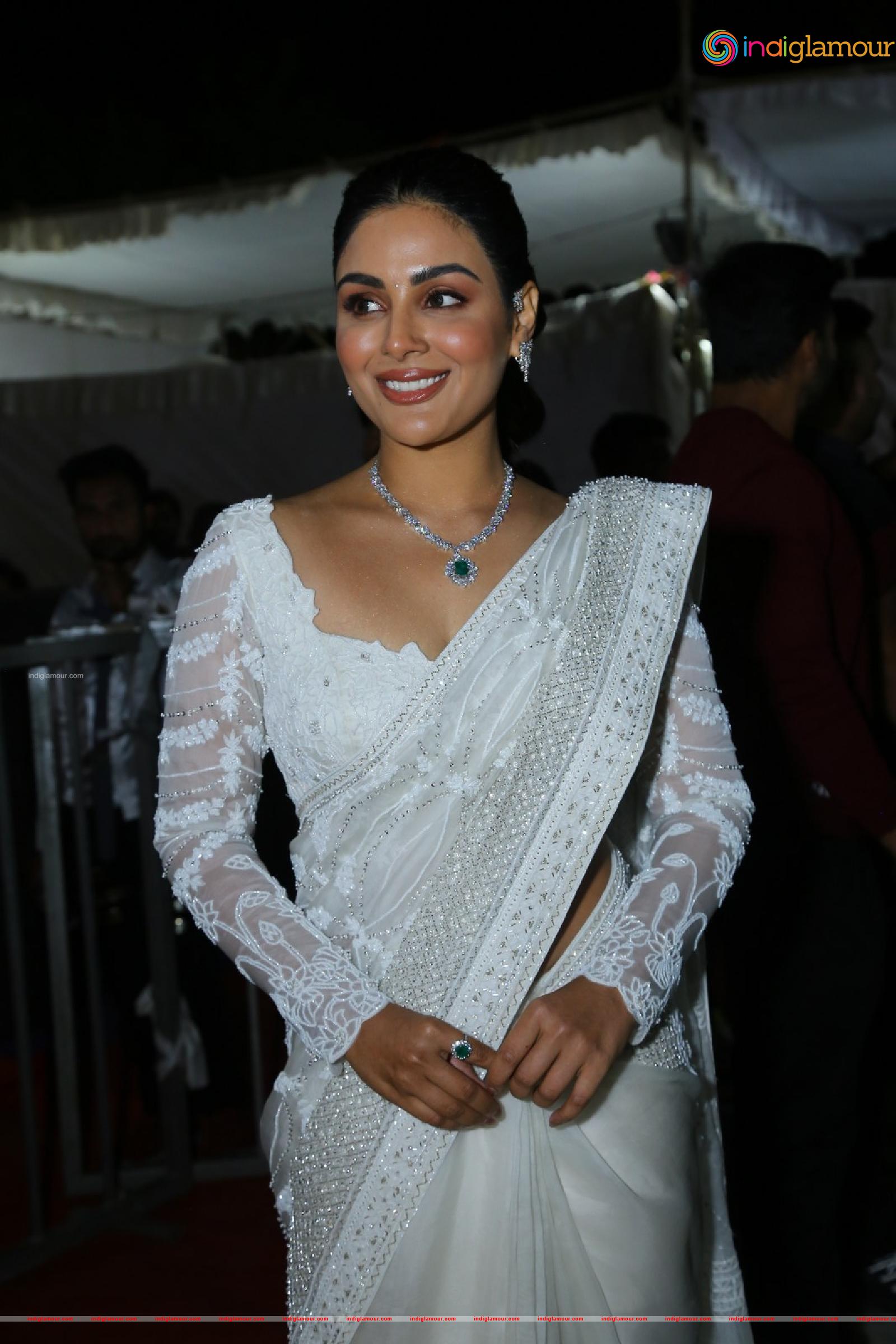 Samyuktha Menon Actress hd photo