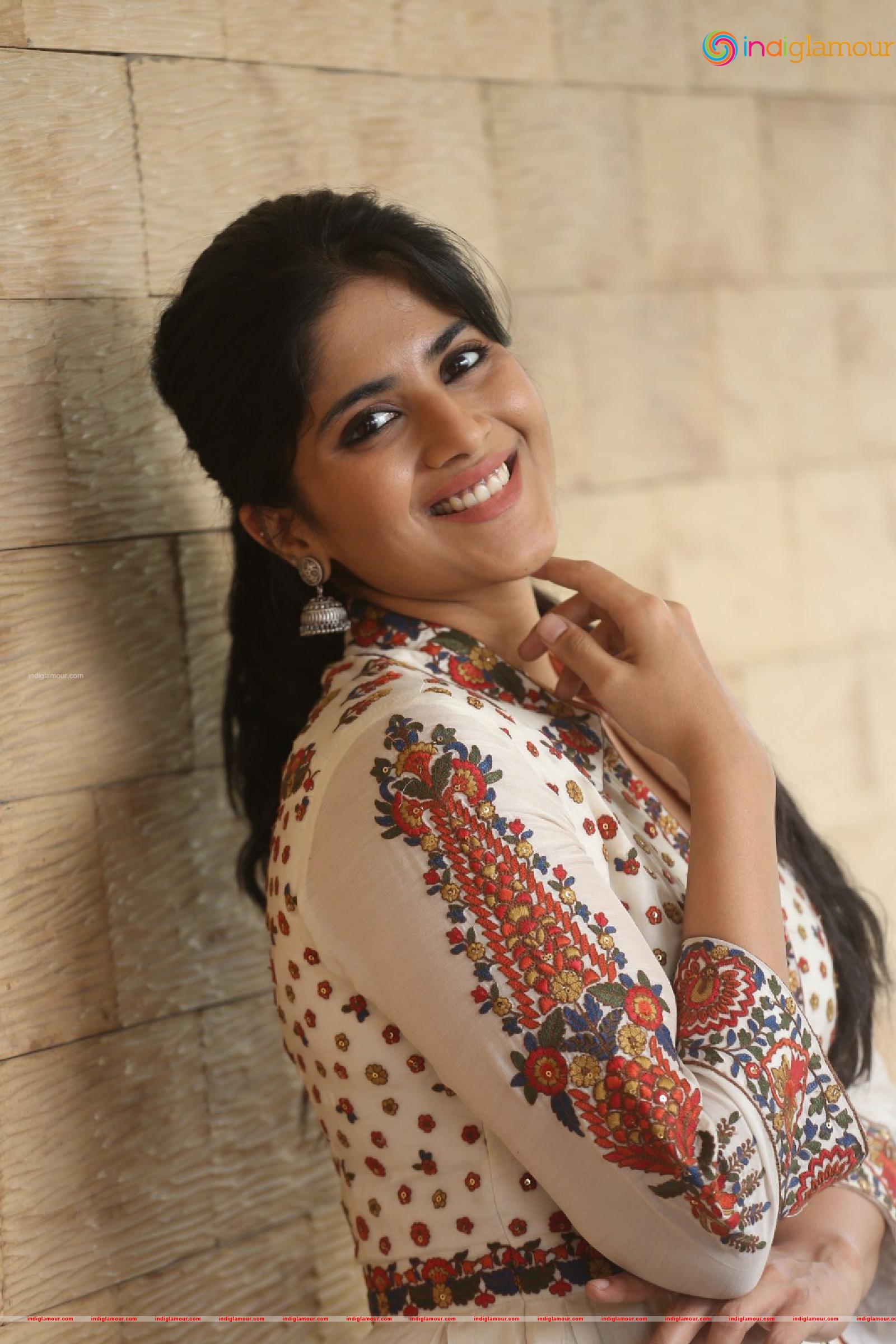 Megha Akash Actress hd photo