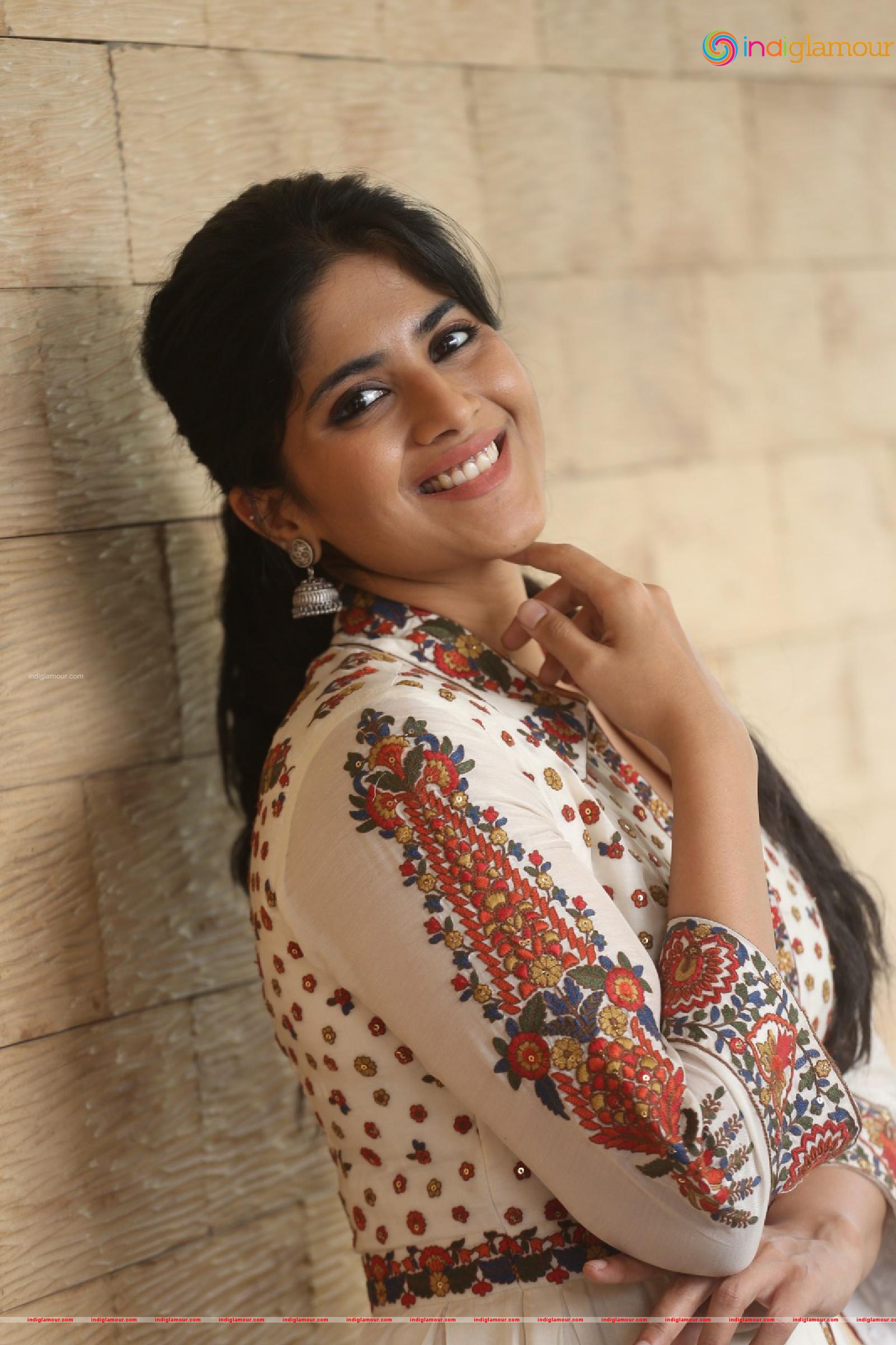Megha Akash Actress hd photo