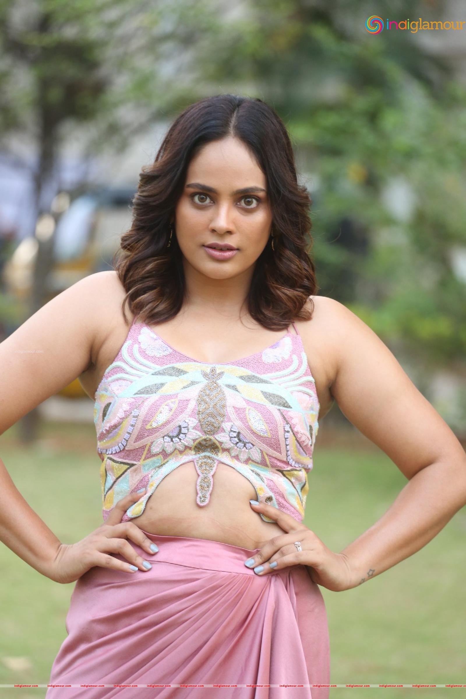 Nanditha Swetha Actress hd photo