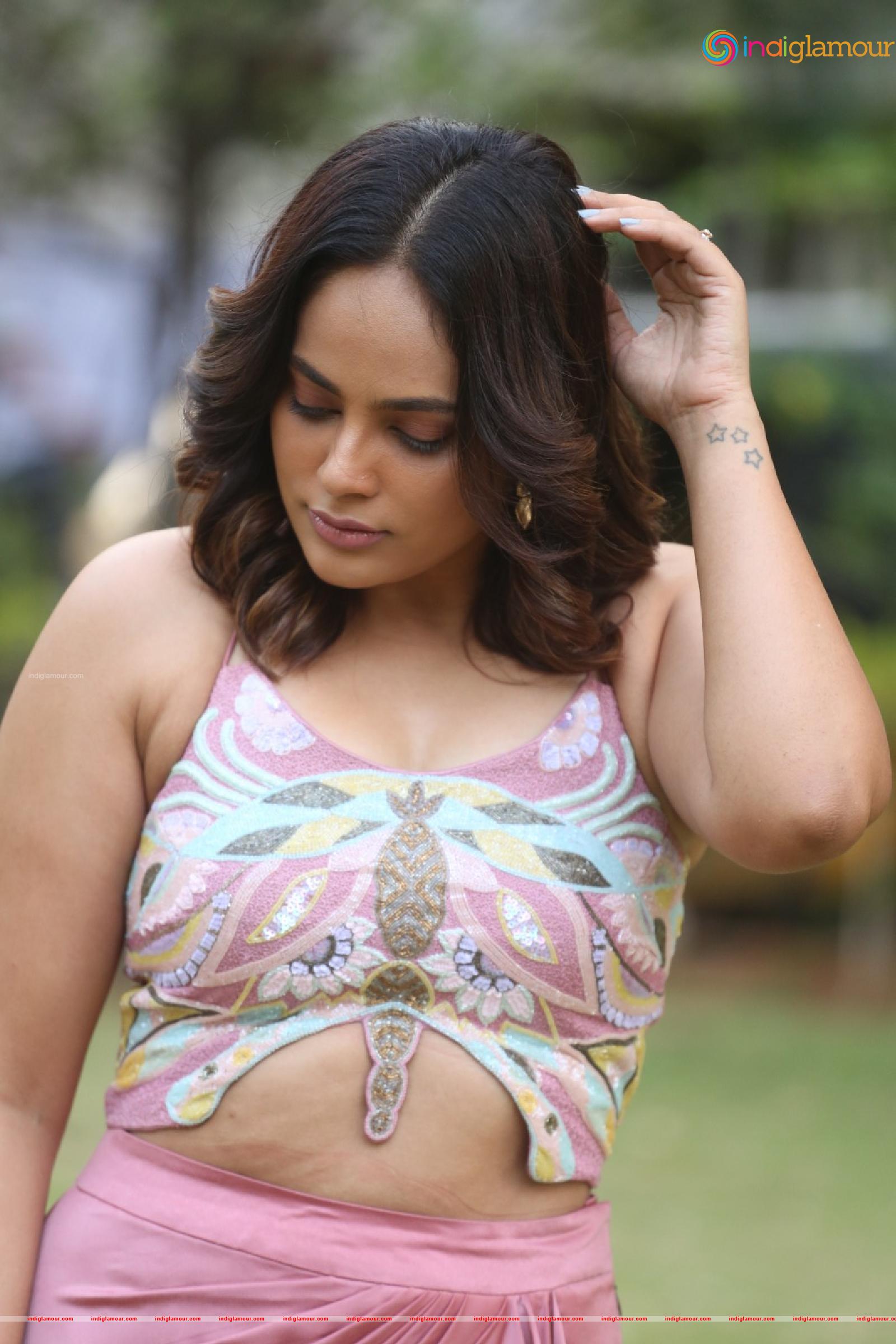 Nanditha Swetha Actress hd photo