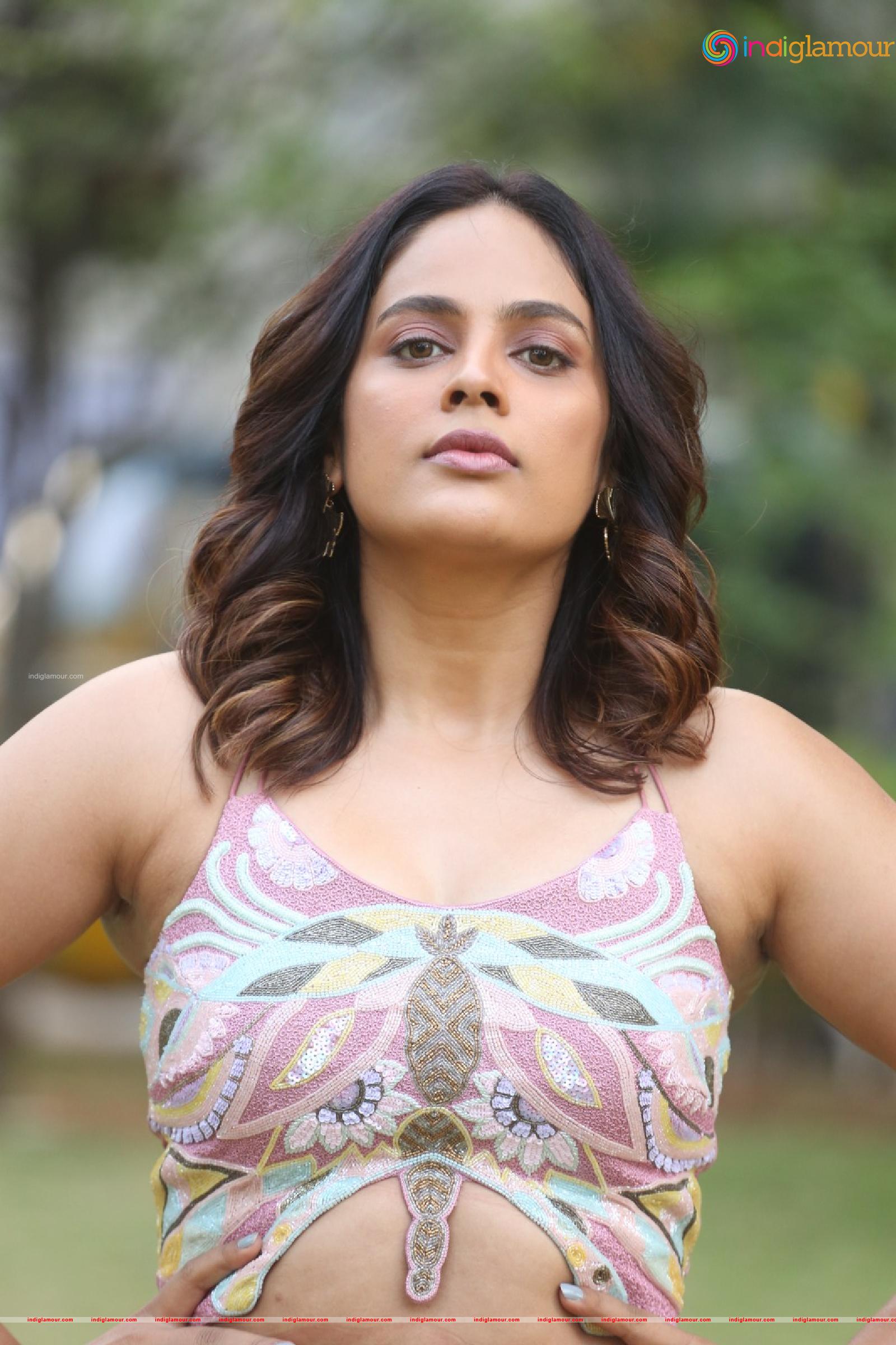 Nanditha Swetha Actress hd photo