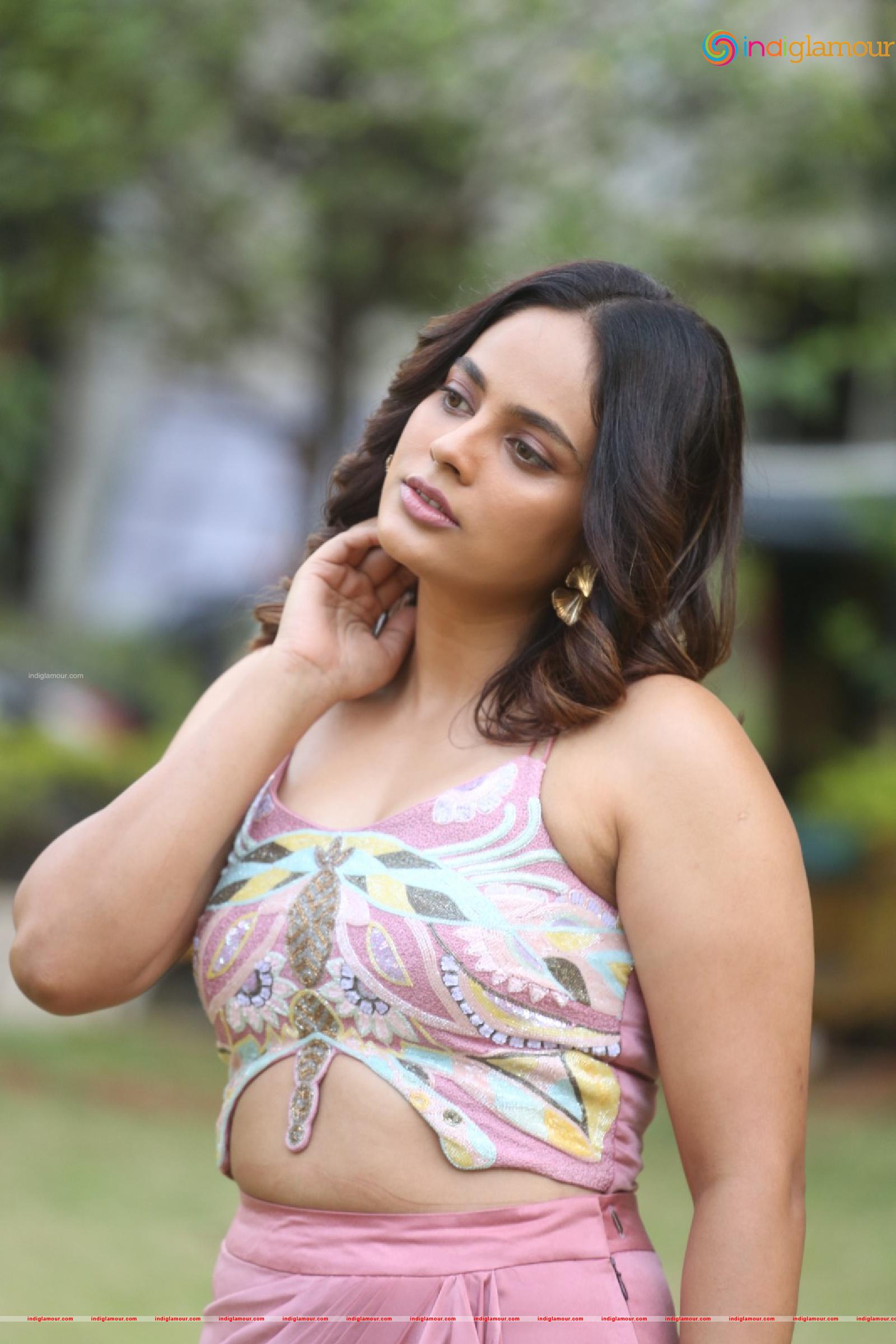 Nanditha Swetha Actress hd photo
