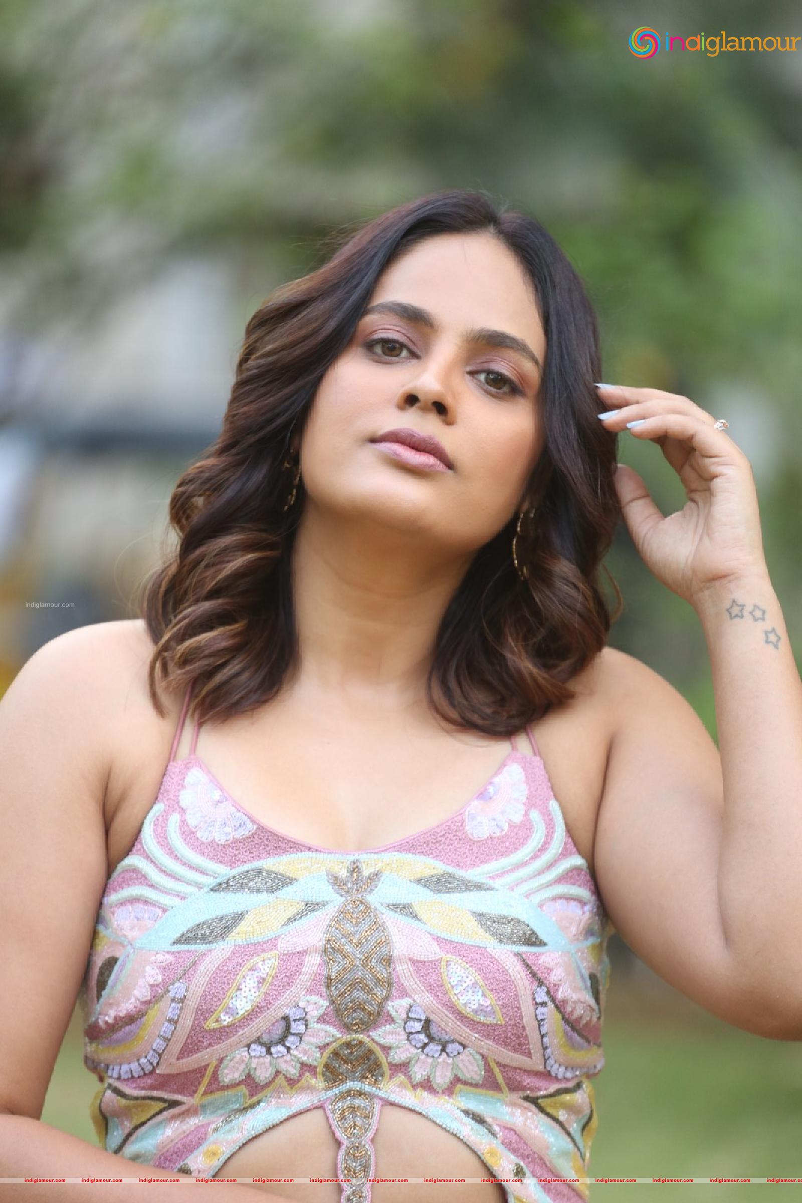 Nanditha Swetha Actress hd photo