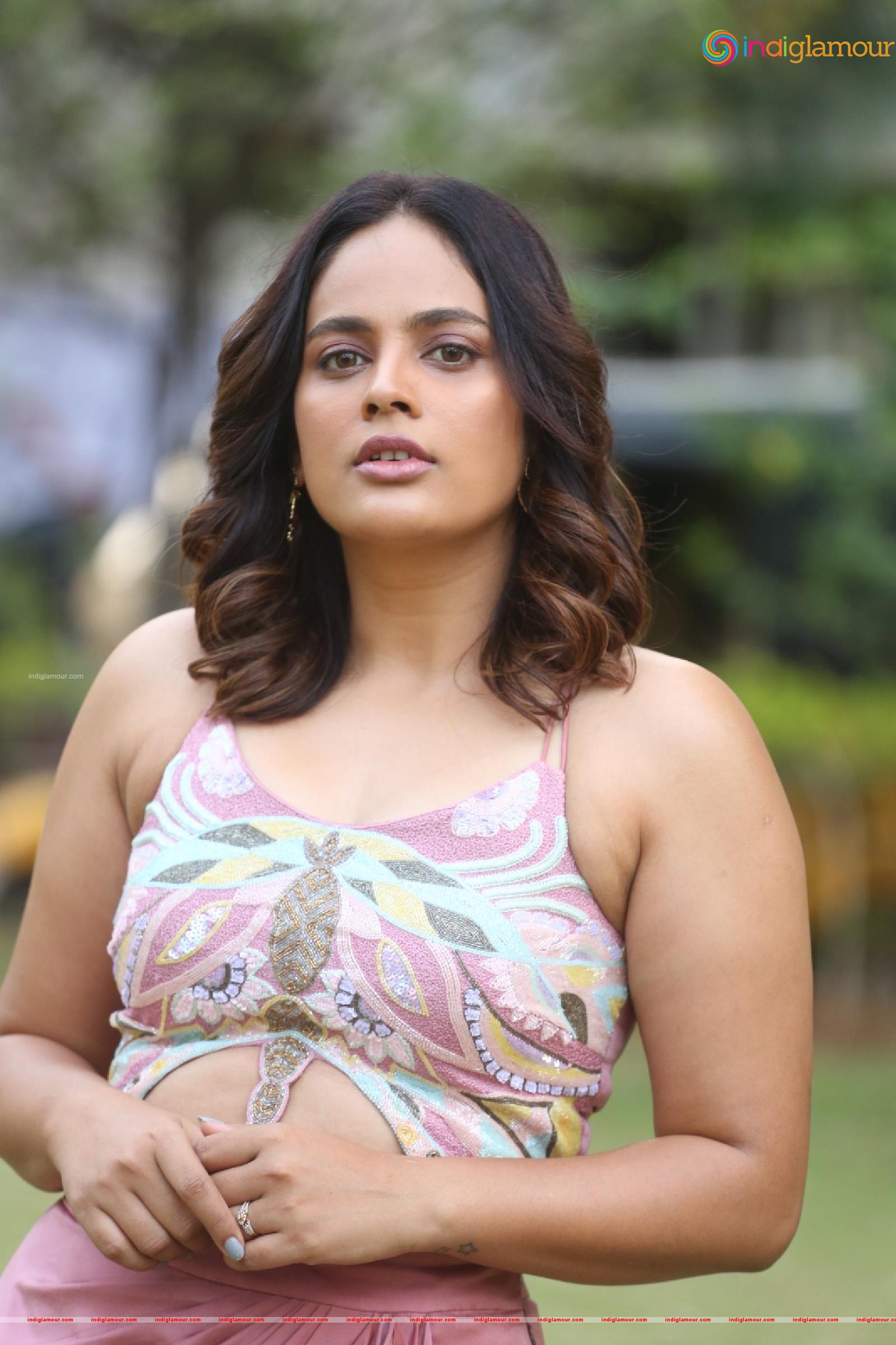 Nanditha Swetha Actress hd photo
