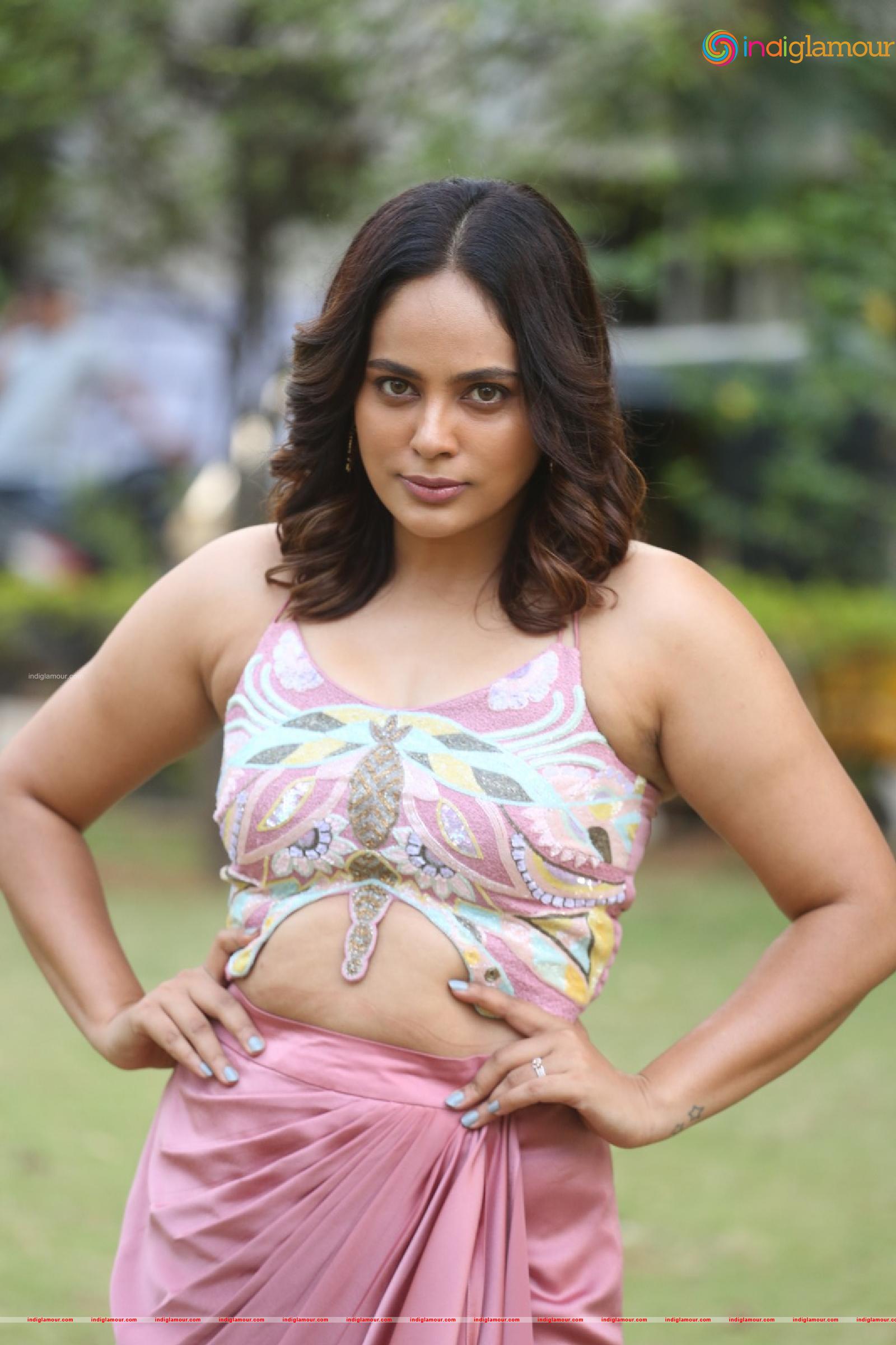Nanditha Swetha Actress hd photo