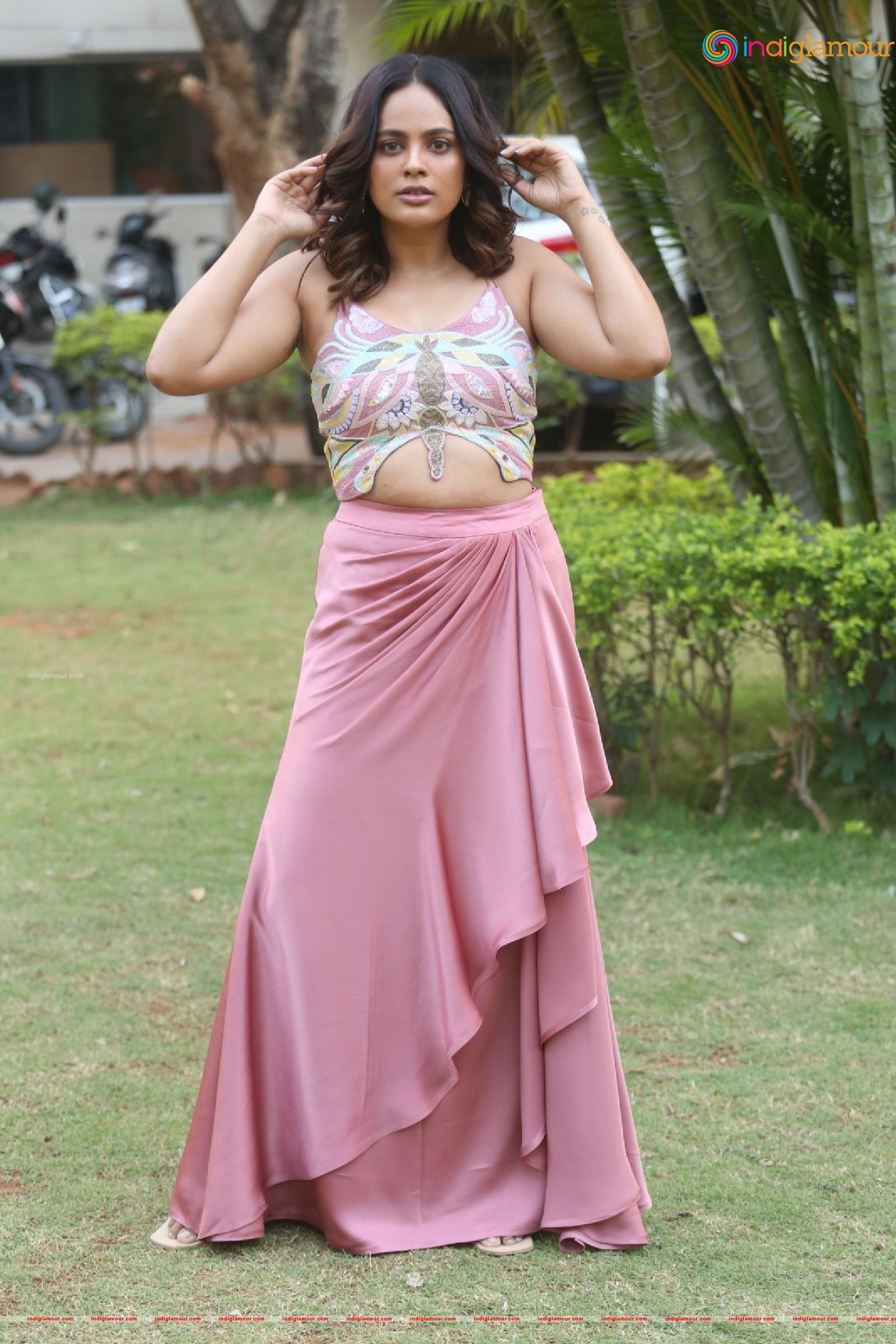 Nanditha Swetha Actress hd photo