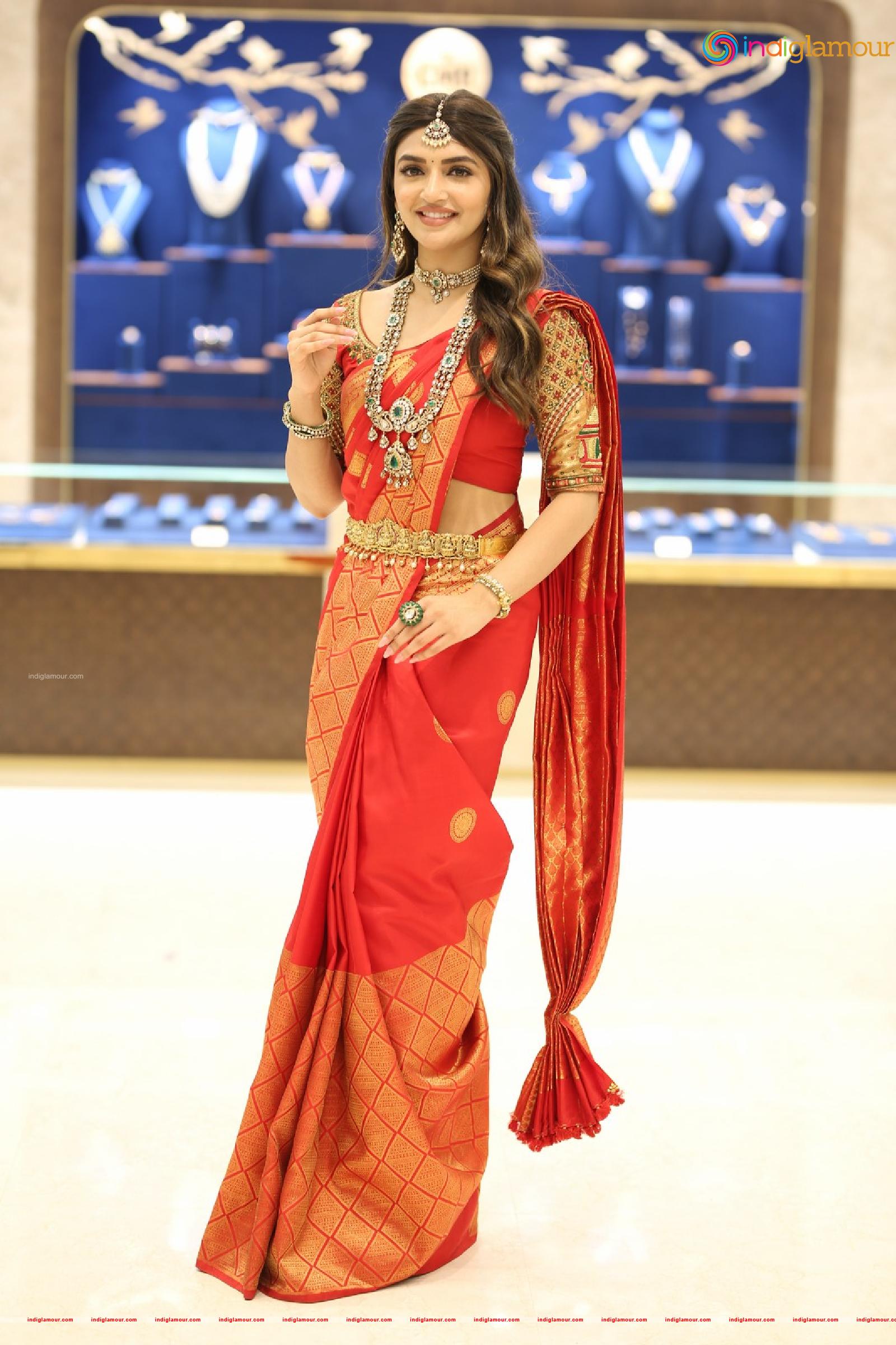 Sreeleela Actress hd photo