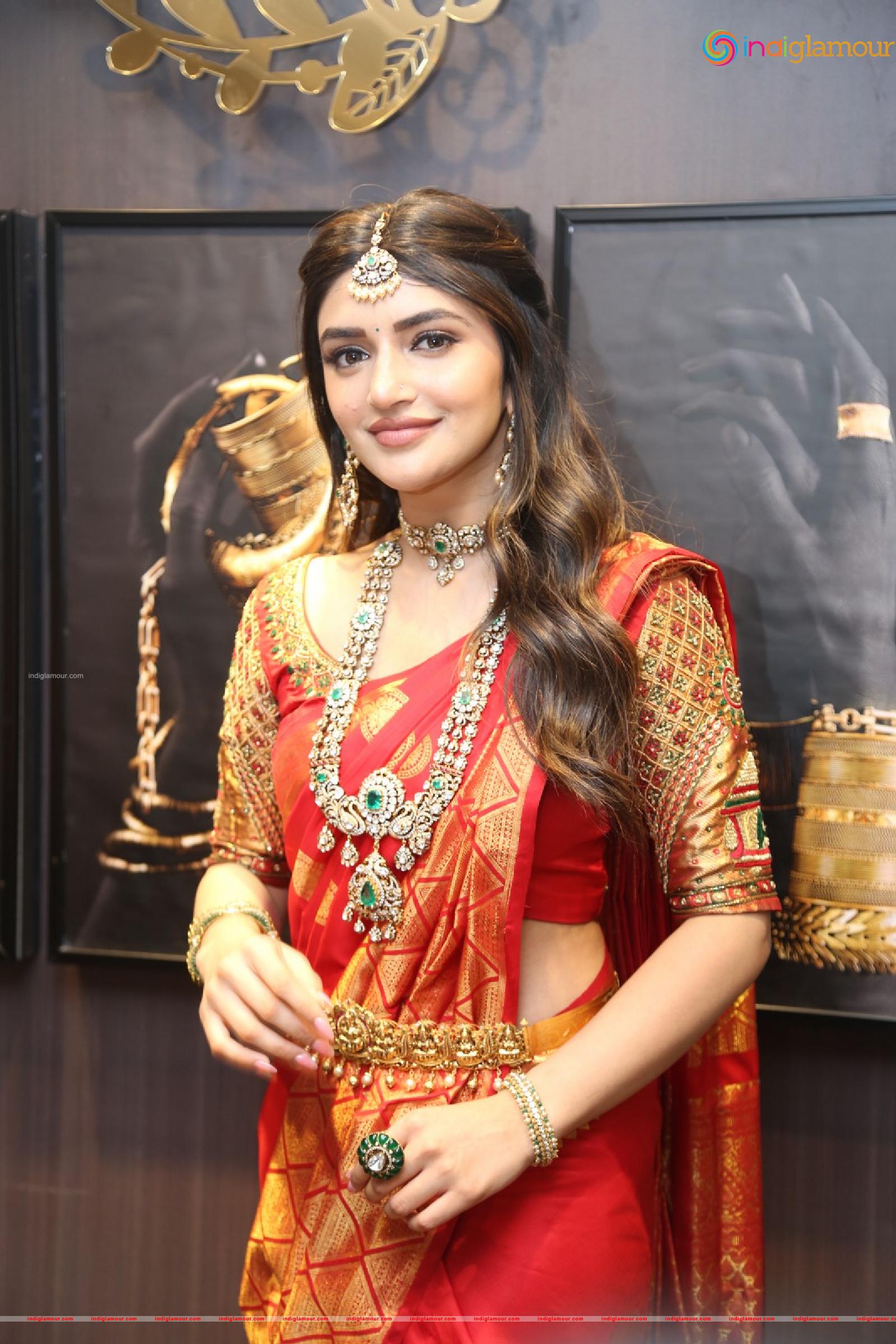 Sreeleela Actress hd photo
