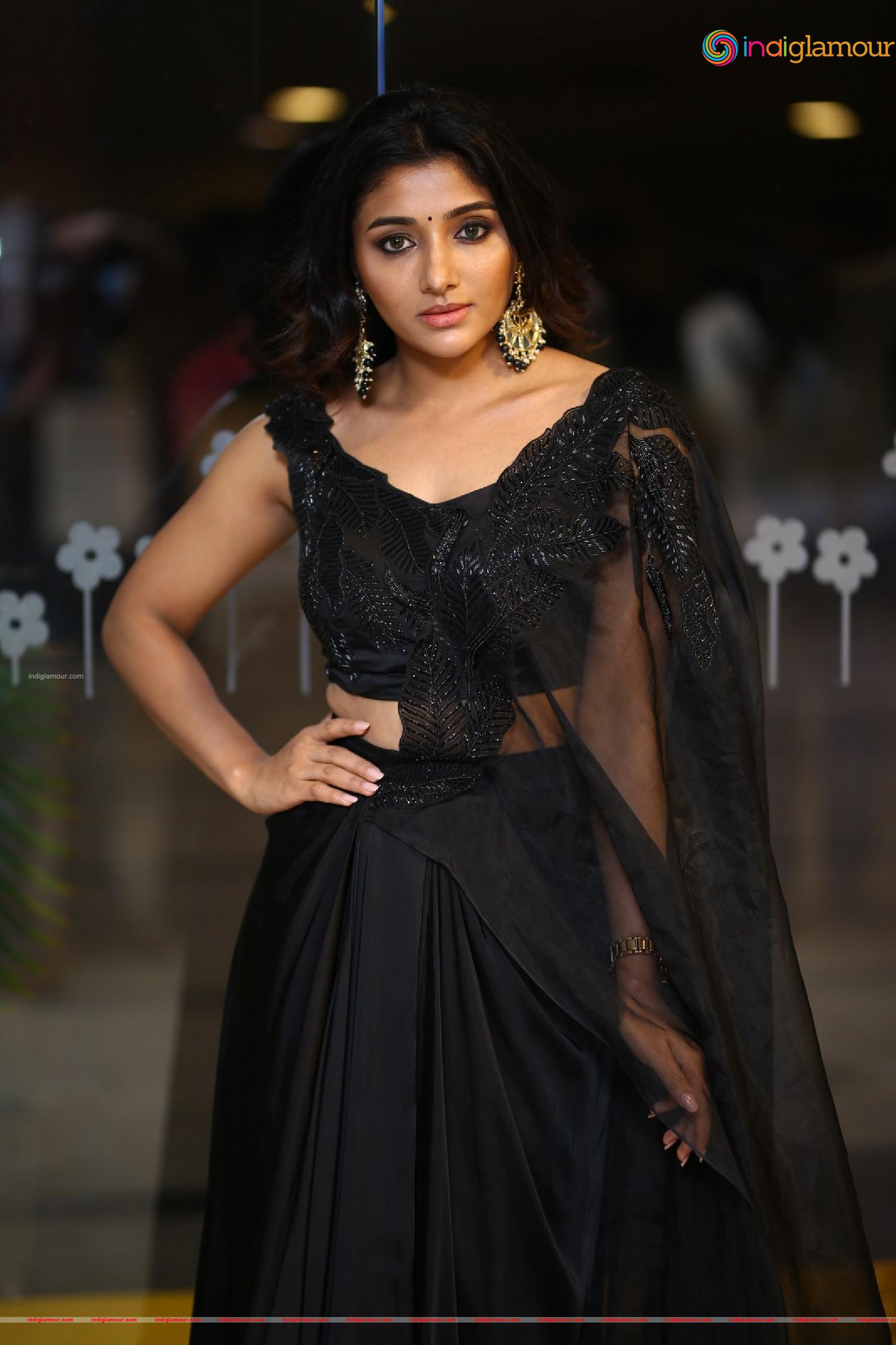 Mirnaa Actress hd photo